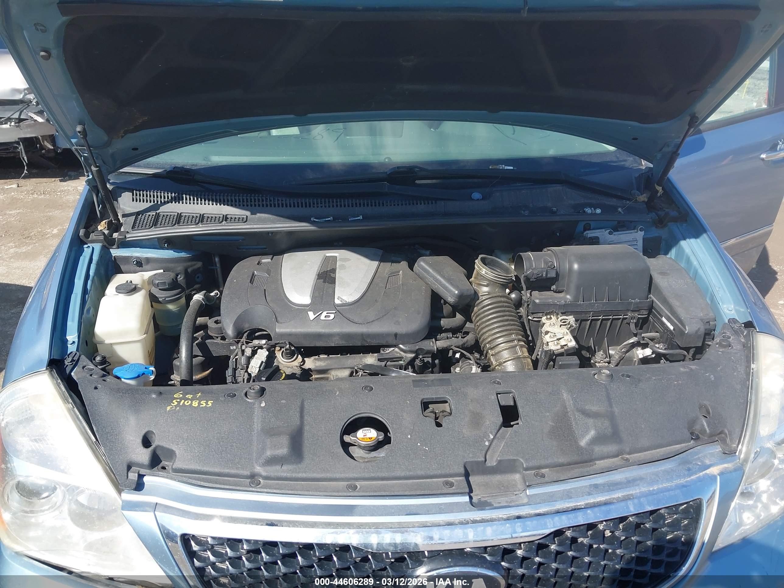 KIA SEDONA image 10