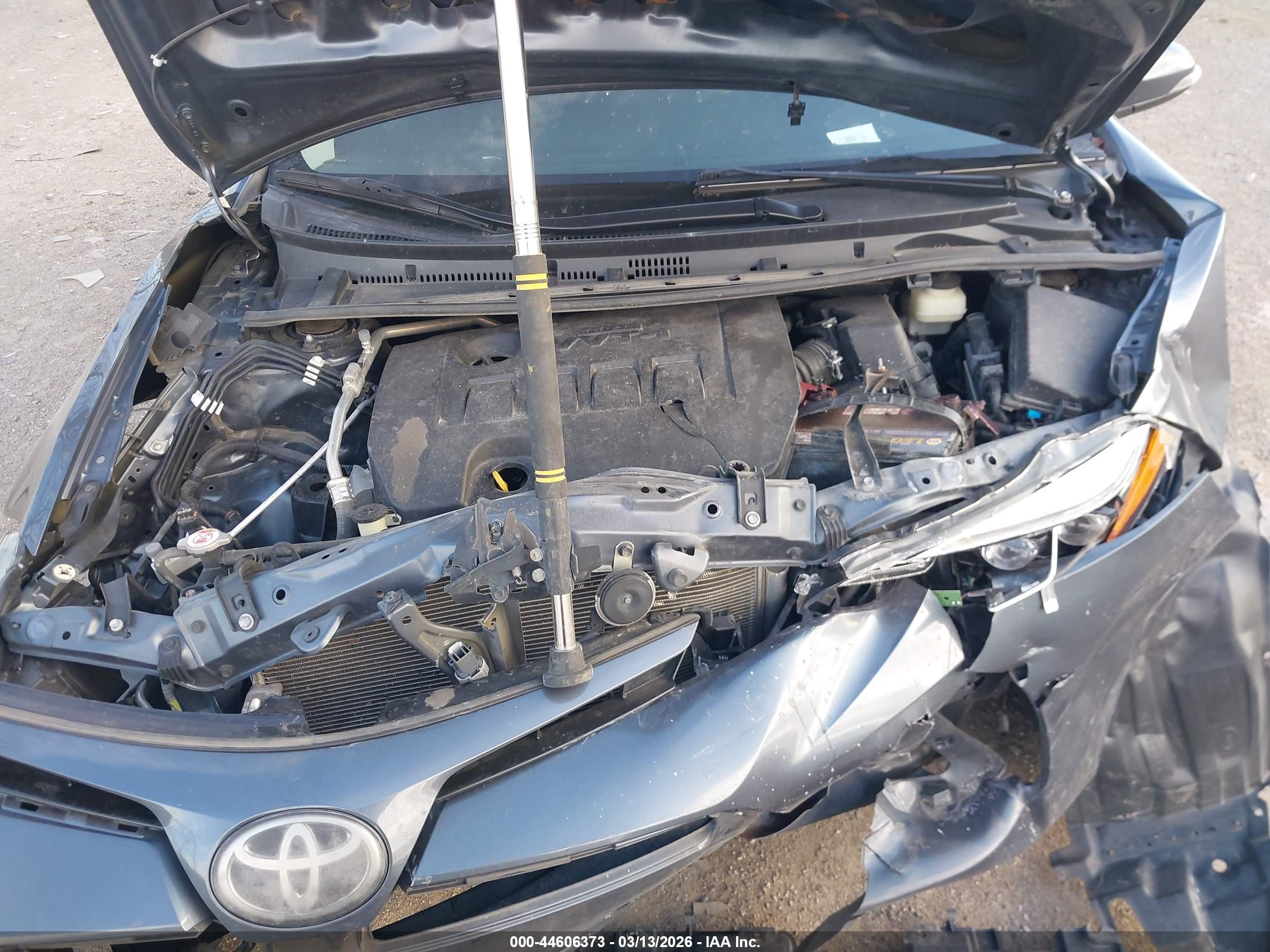 TOYOTA COROLLA image 10