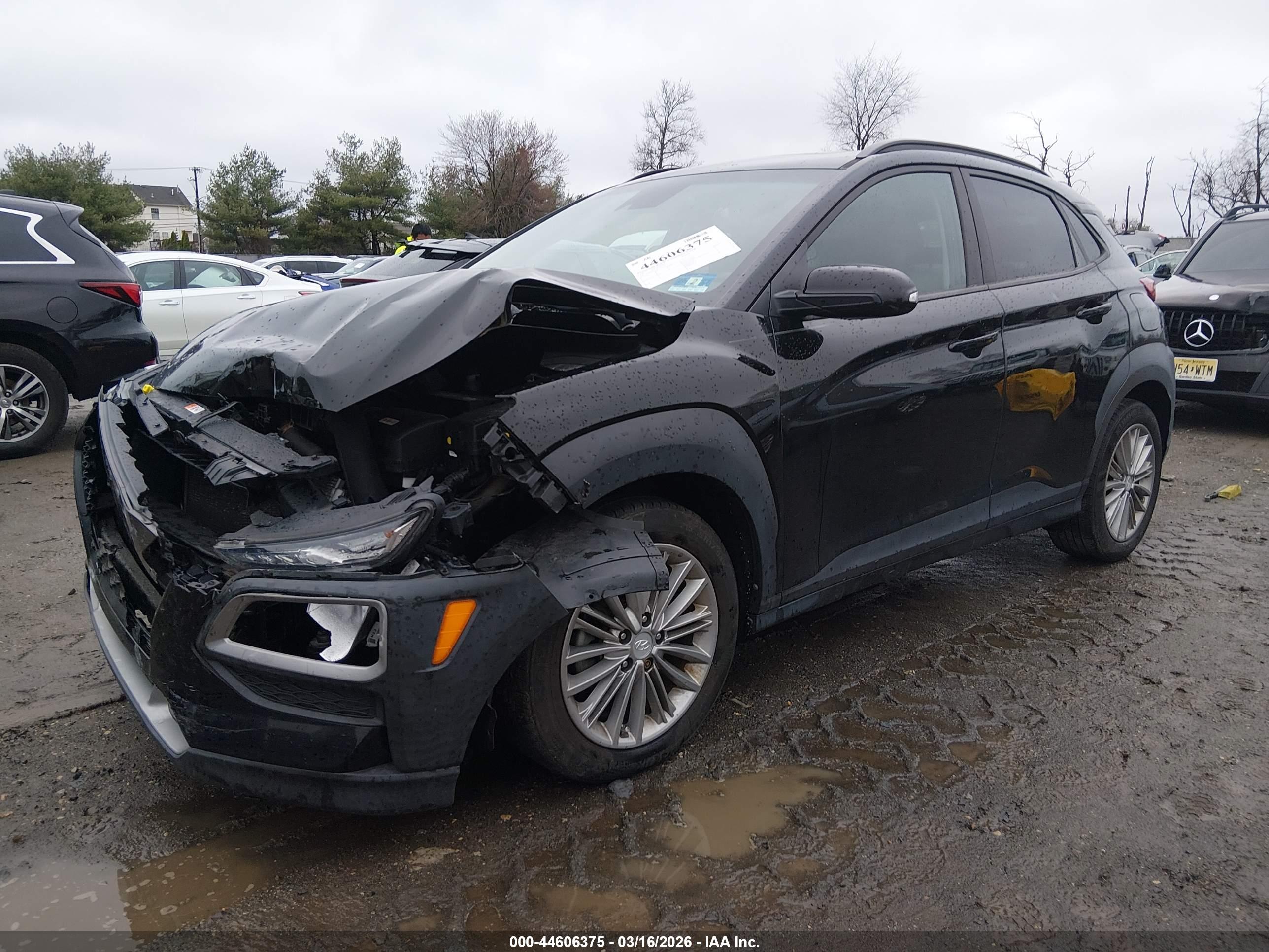 HYUNDAI KONA image 2