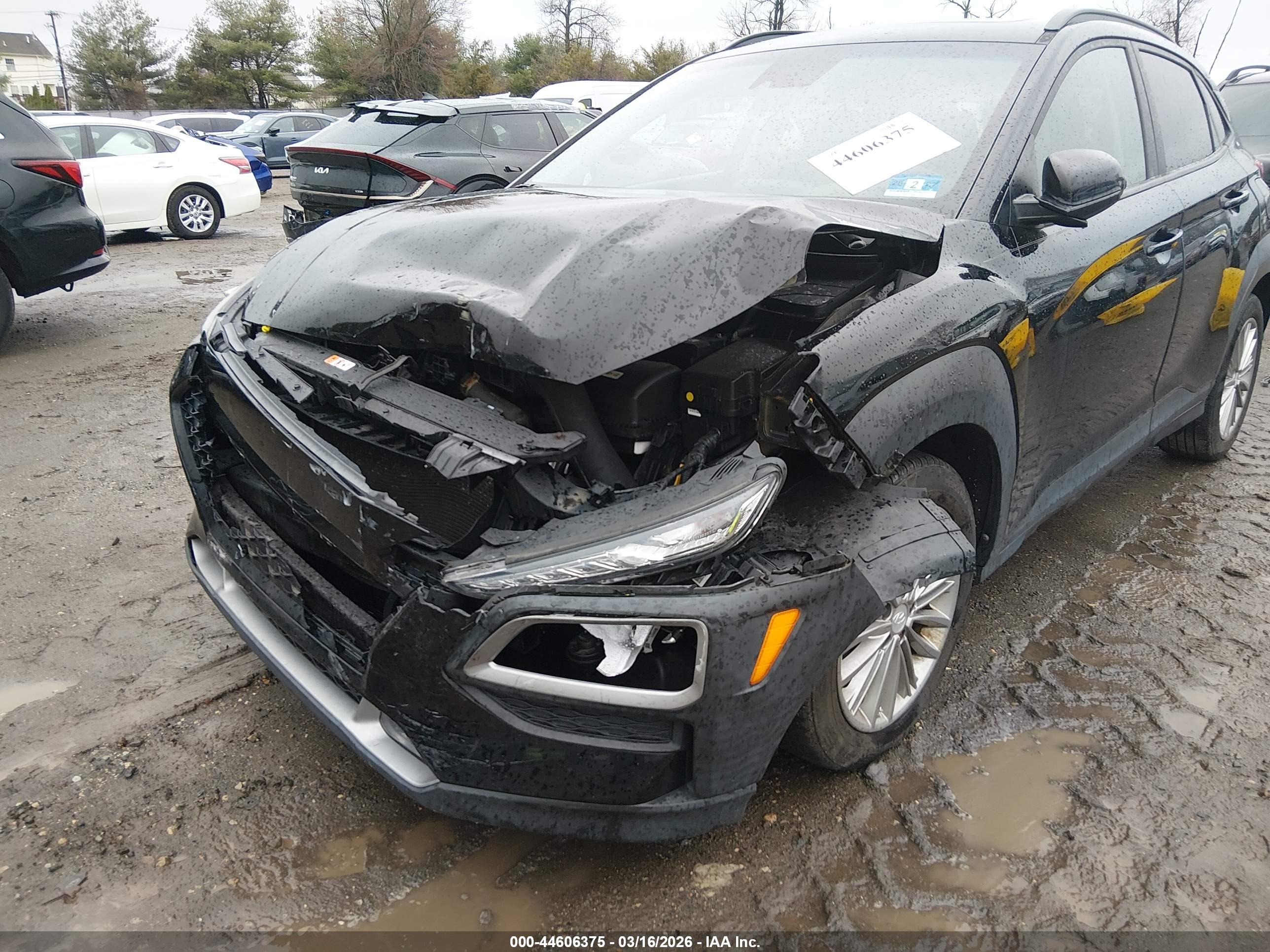 HYUNDAI KONA image 6