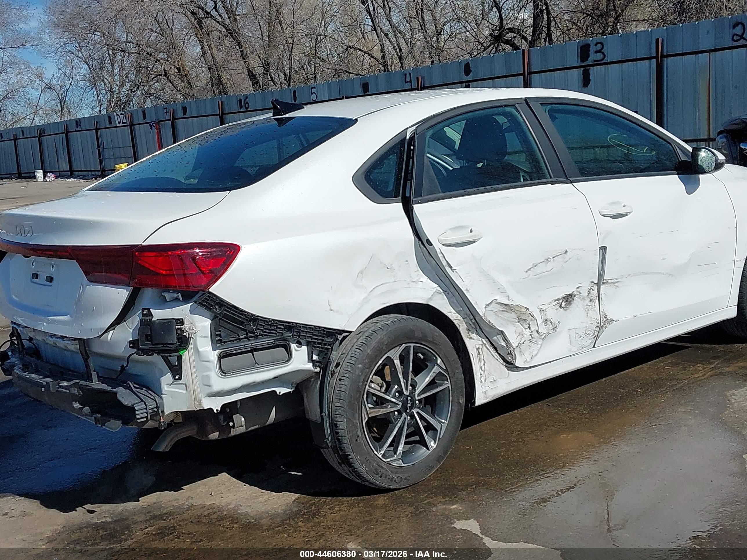 KIA FORTE image 6