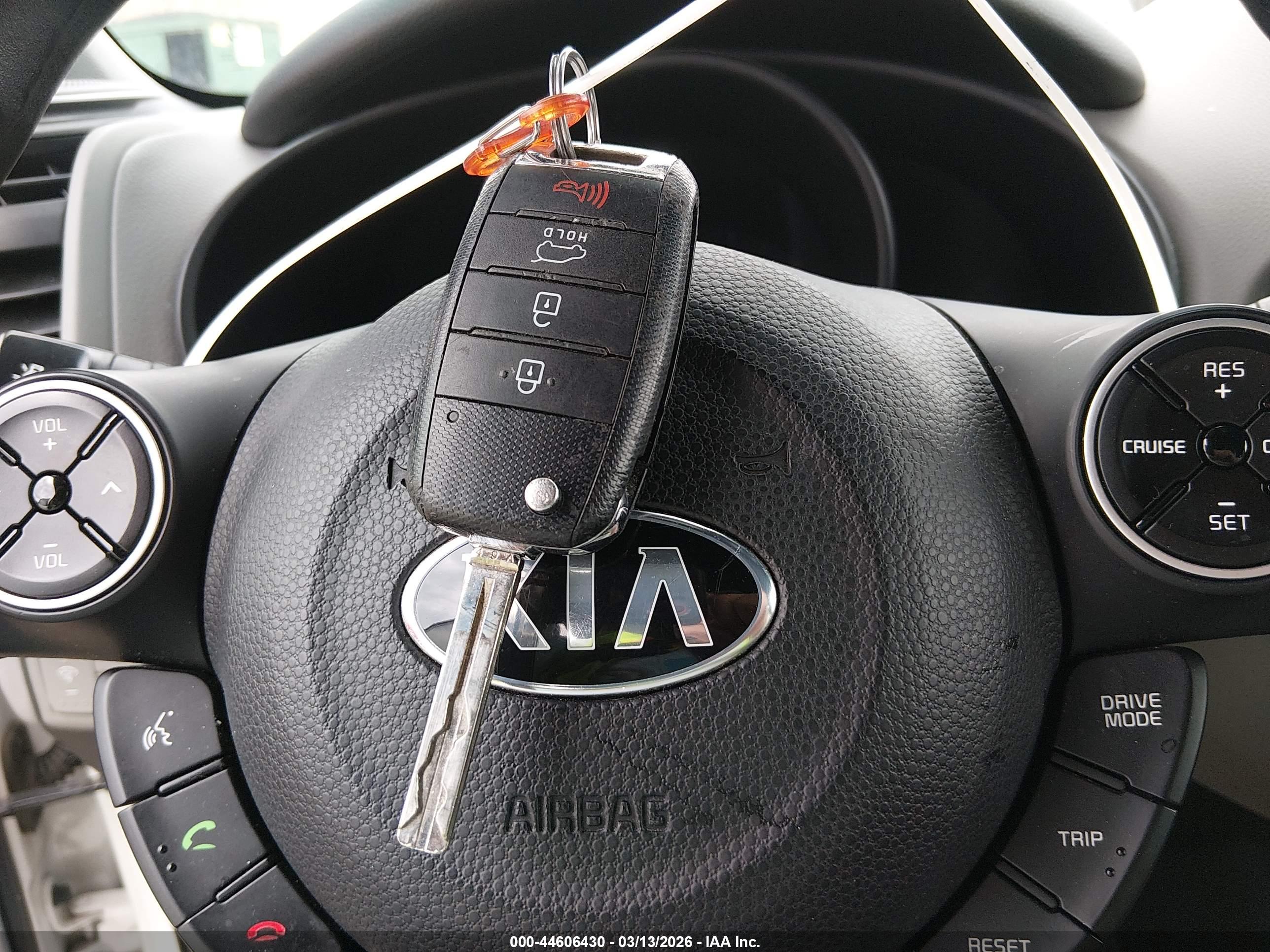 KIA SOUL image 11