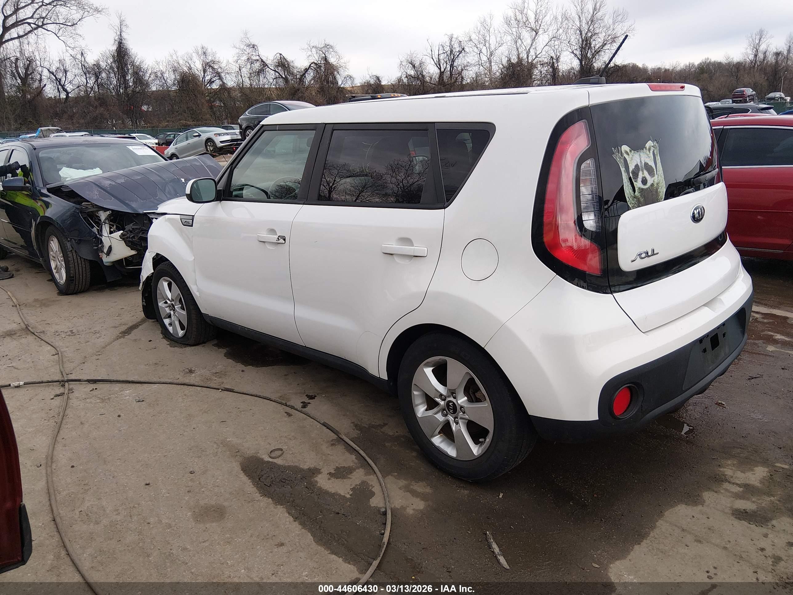 KIA SOUL image 3