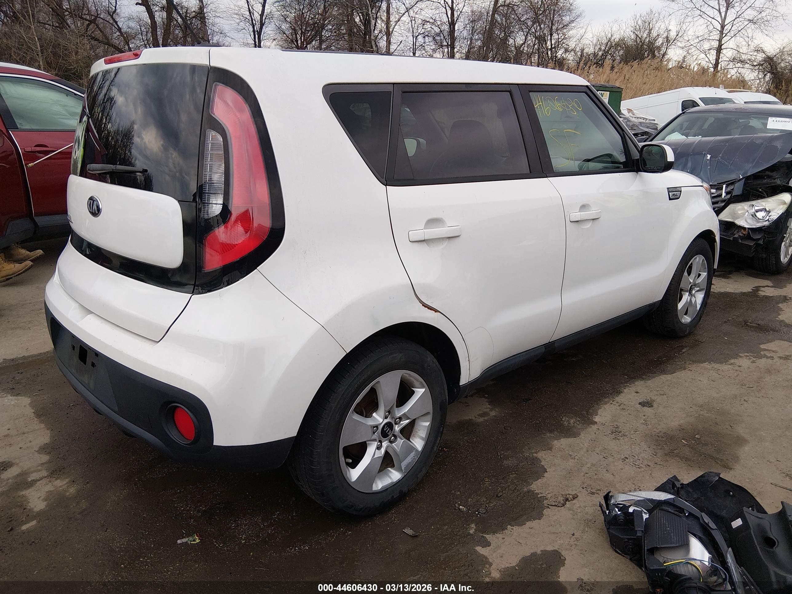 KIA SOUL image 4