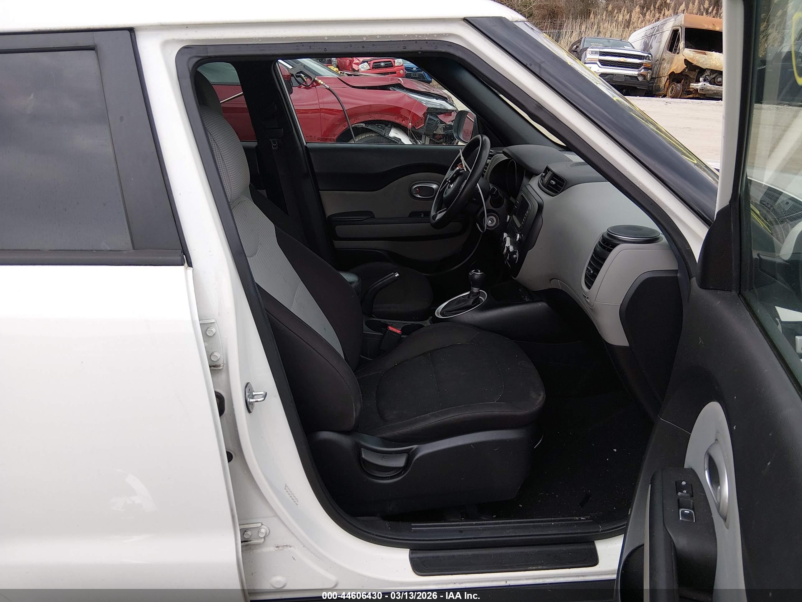 KIA SOUL image 5