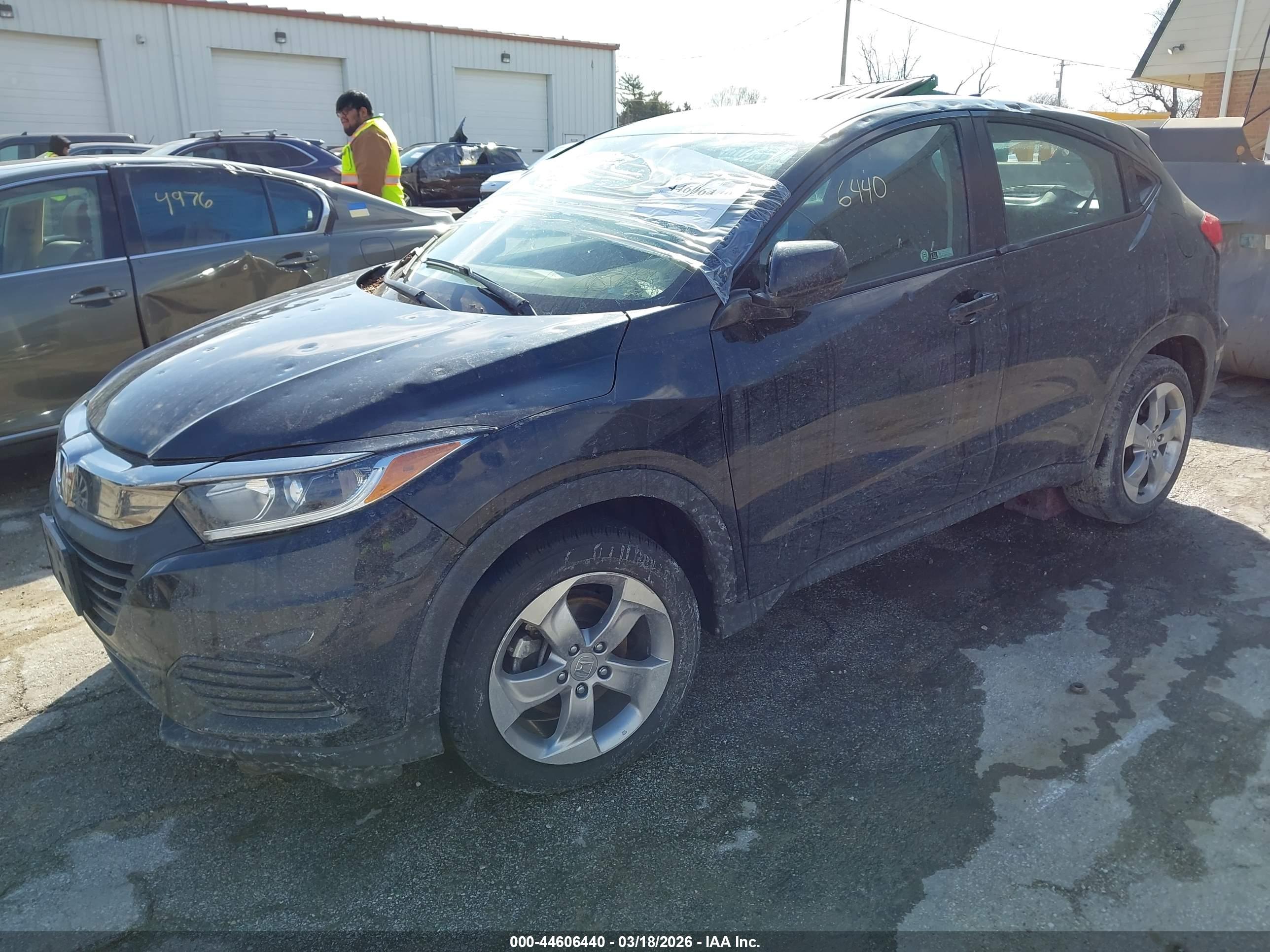 HONDA HR-V image 2