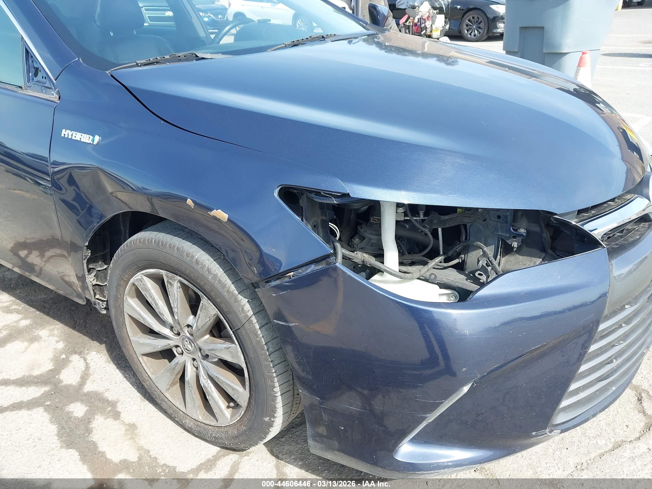 TOYOTA CAMRY image 6