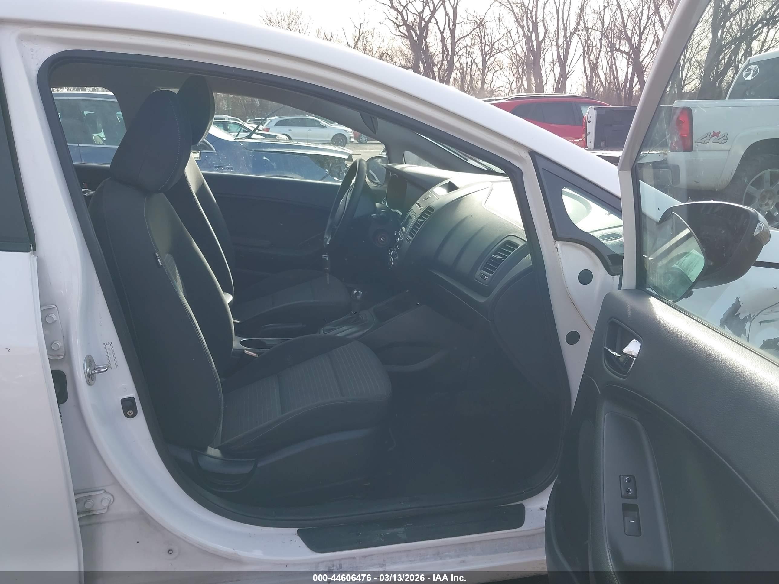 KIA FORTE image 5