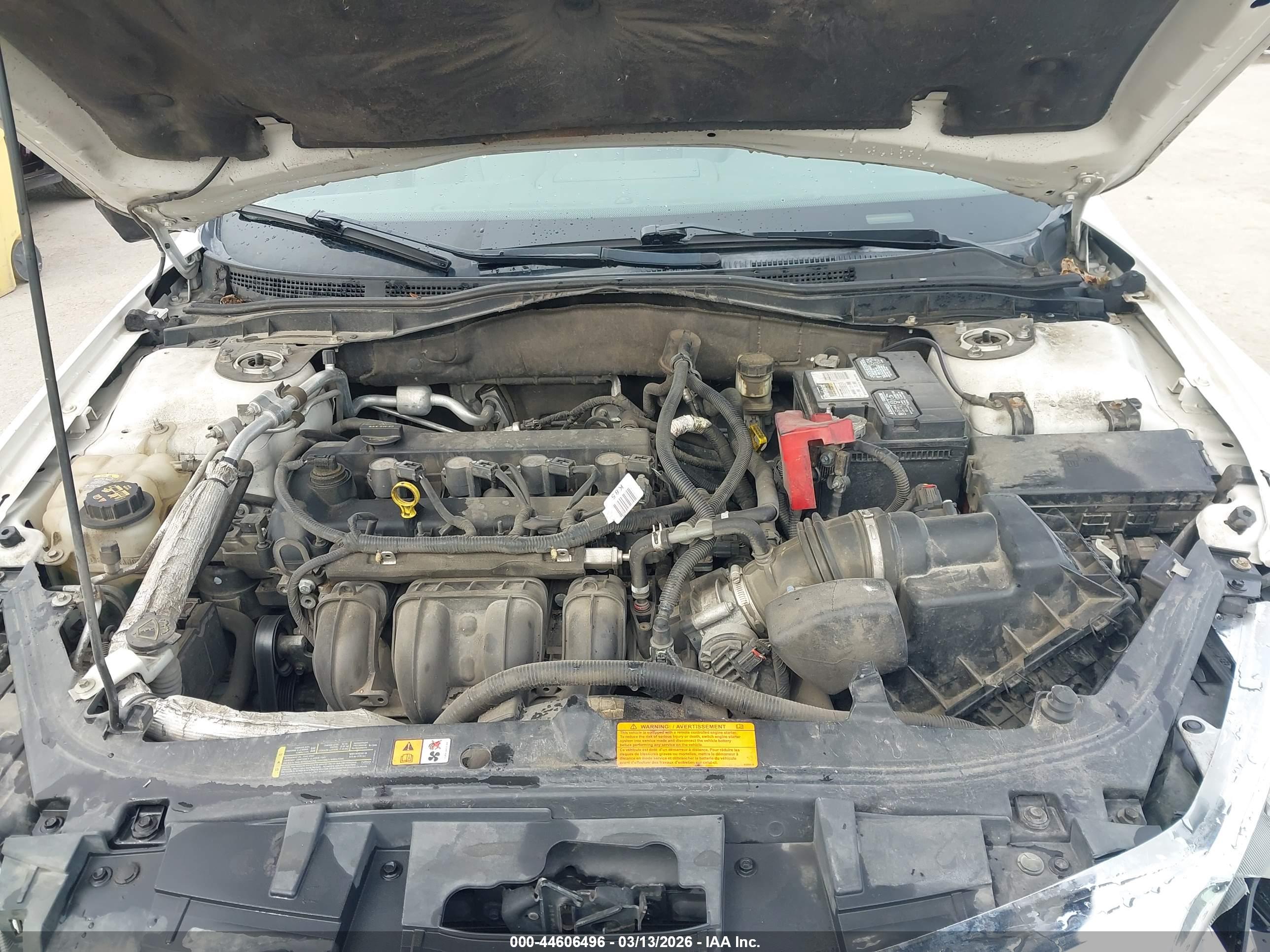 FORD FUSION image 10