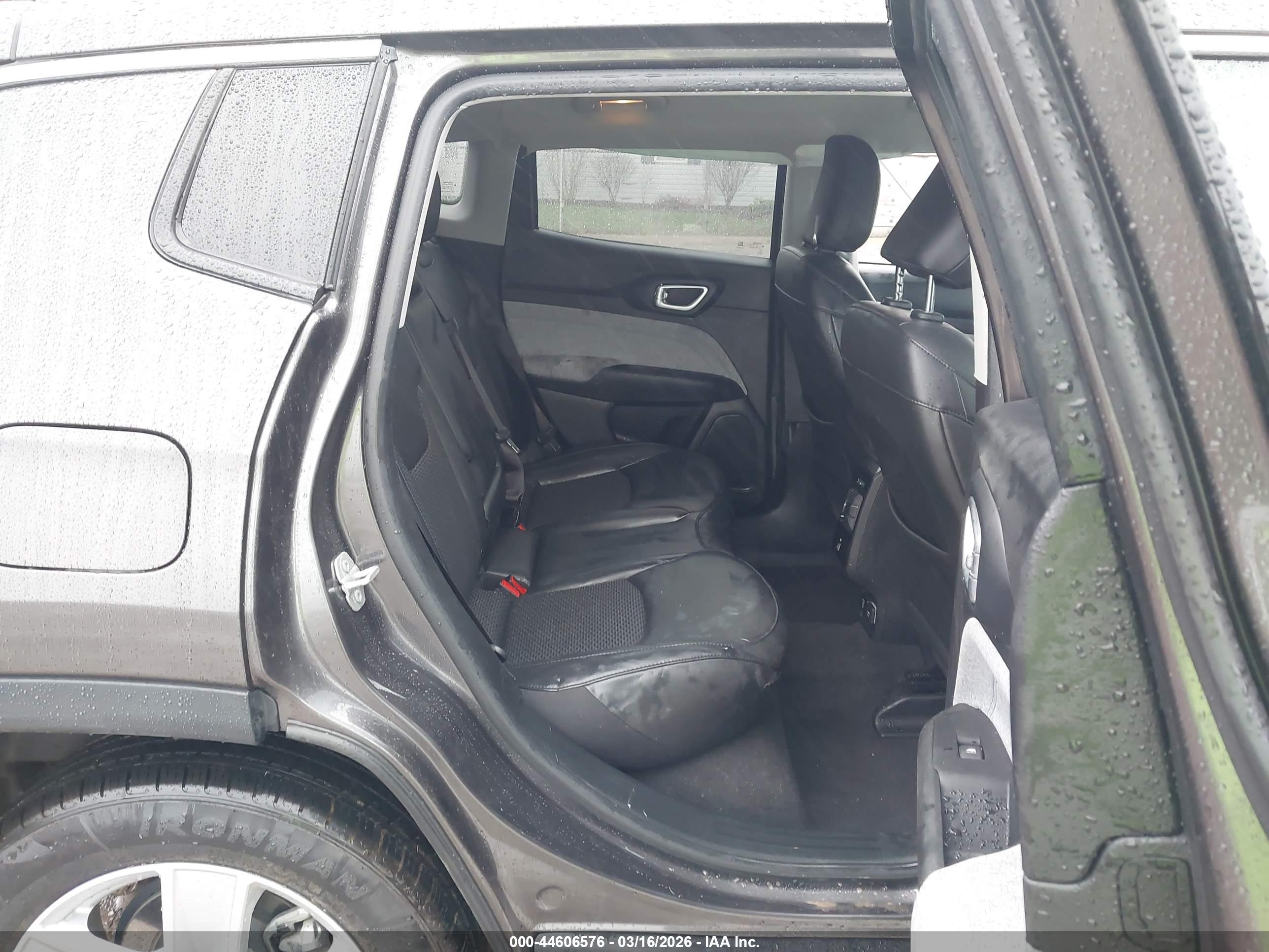 JEEP COMPASS image 8