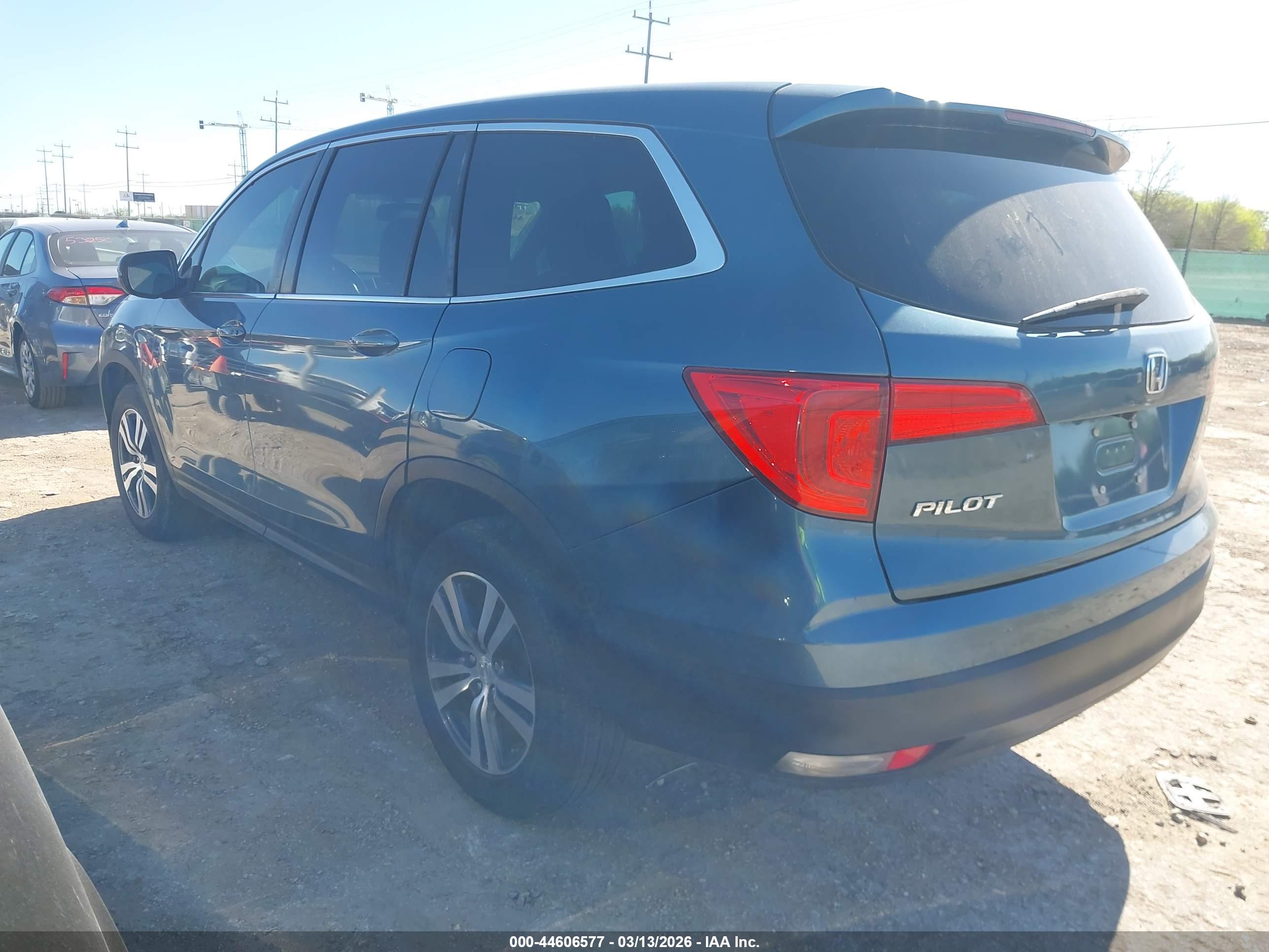 HONDA PILOT image 3