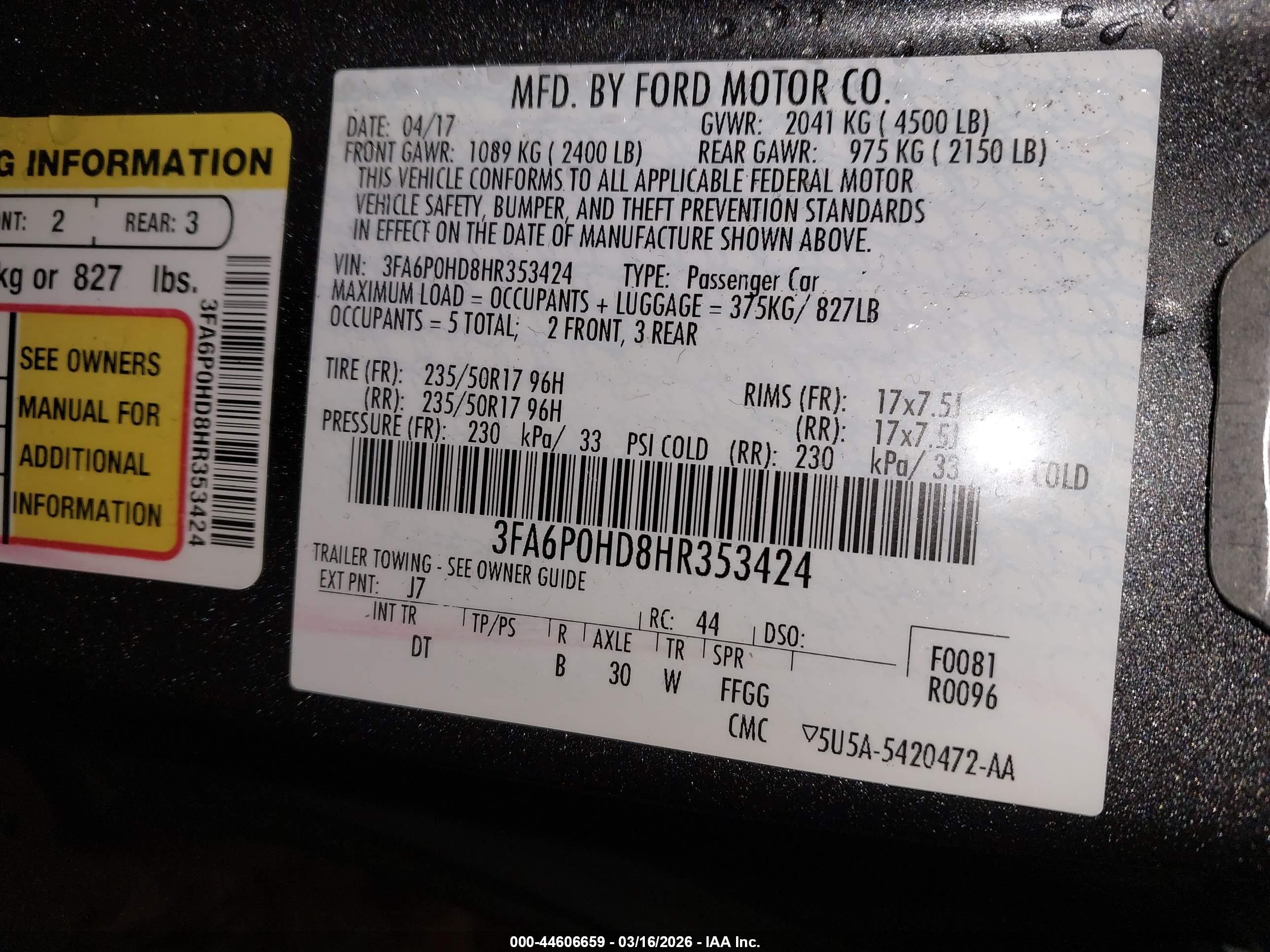 FORD FUSION image 9