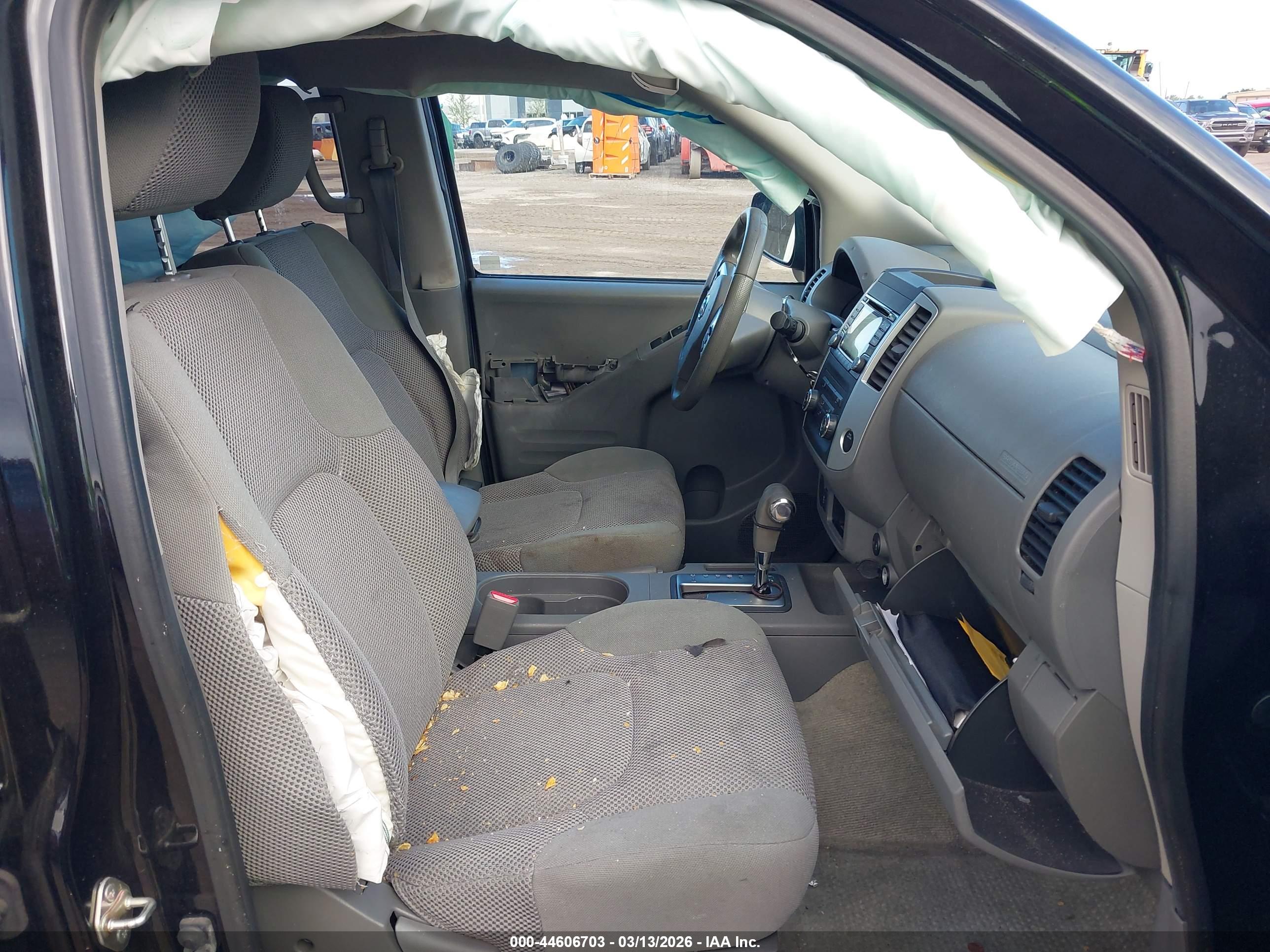 NISSAN FRONTIER image 5