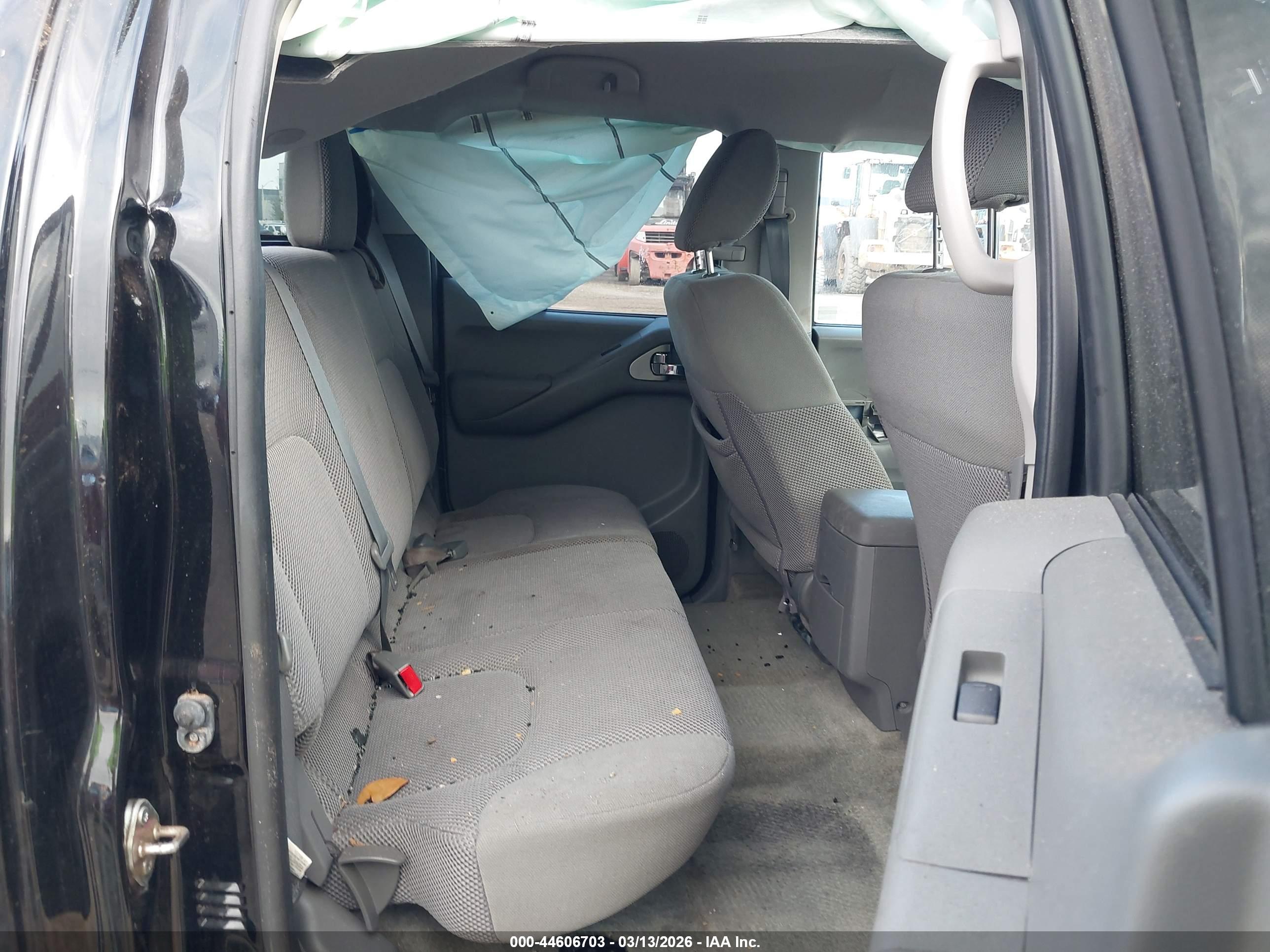 NISSAN FRONTIER image 8