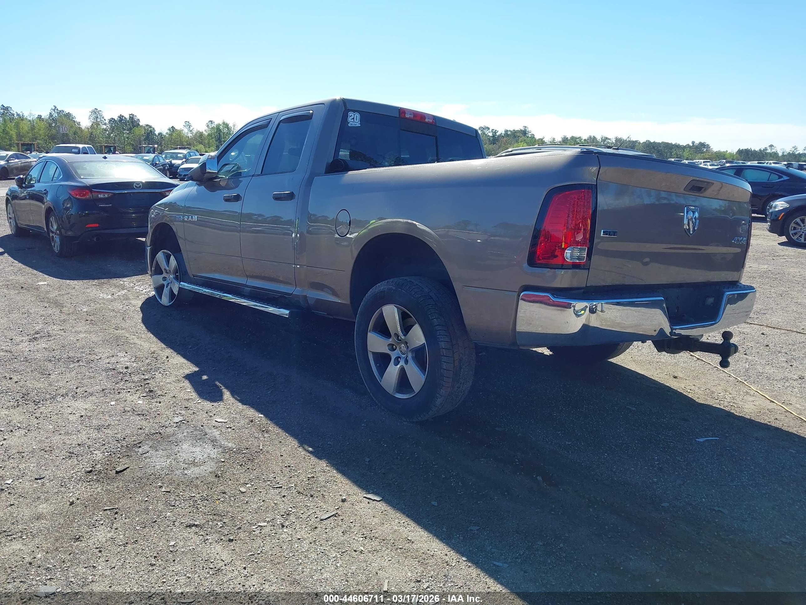 DODGE RAM image 3