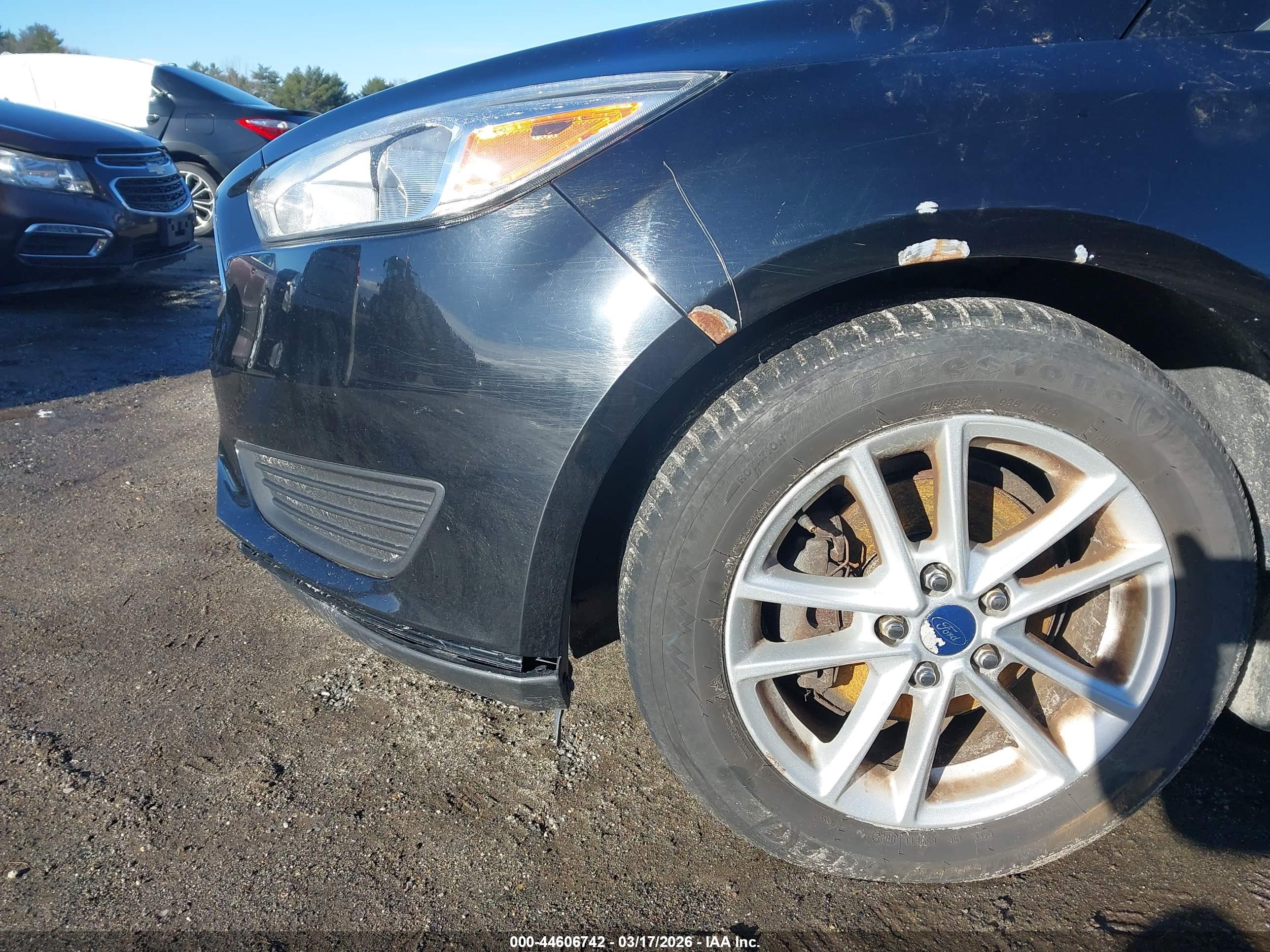 FORD FOCUS image 6
