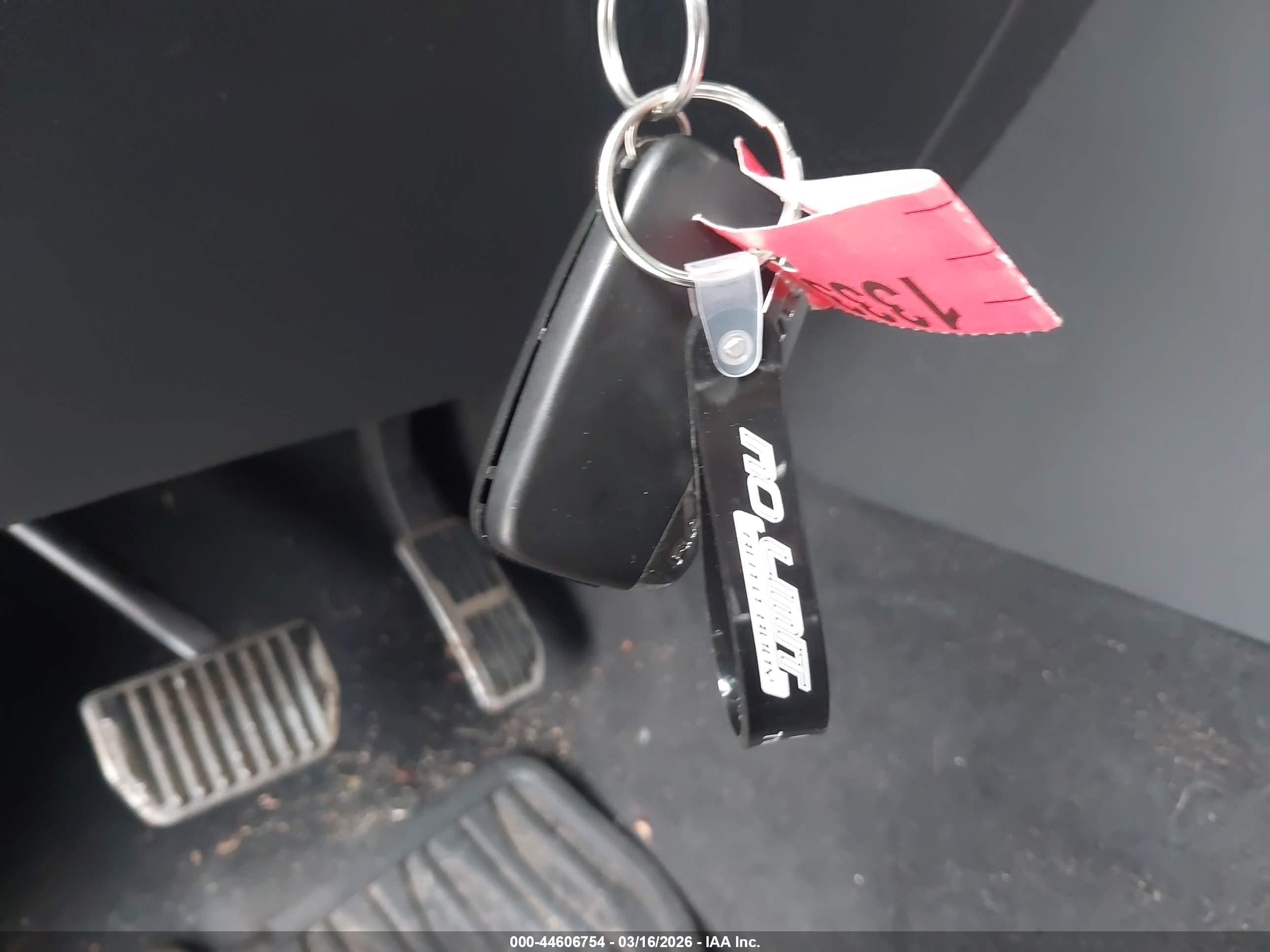 LAND ROVER image 11