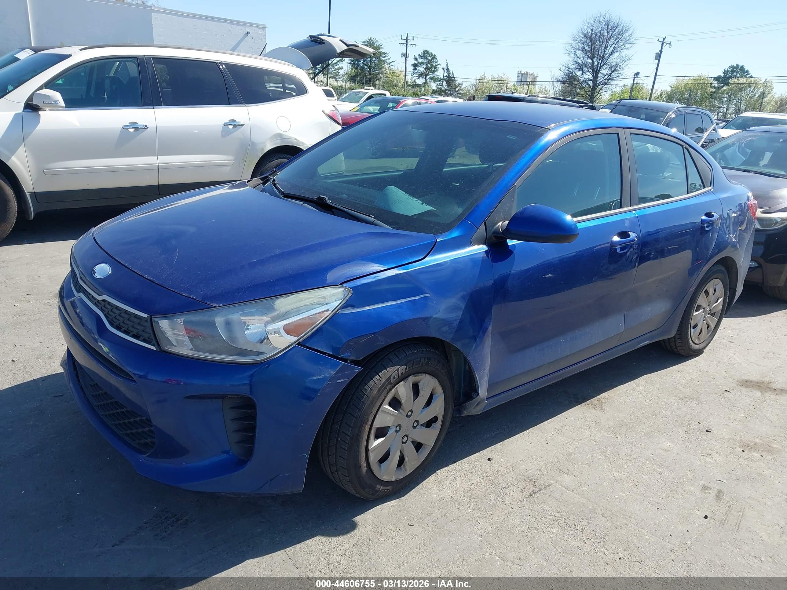 KIA RIO image 2
