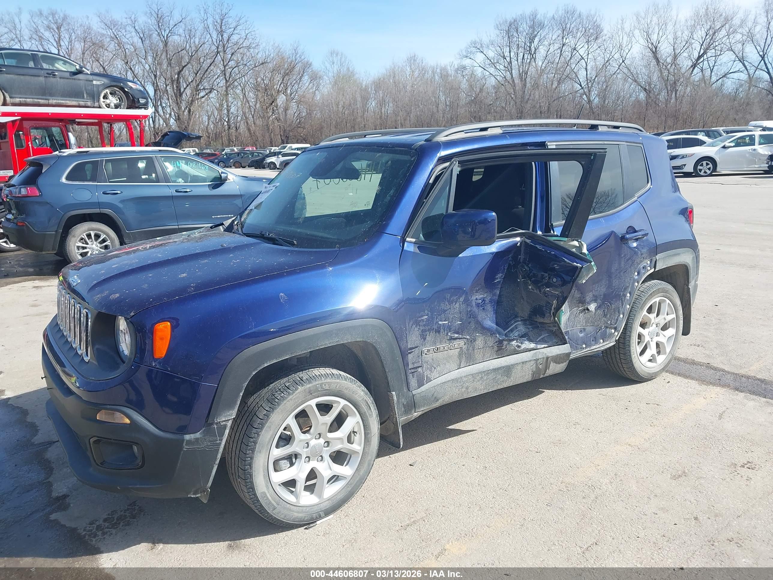 JEEP RENEGADE image 6
