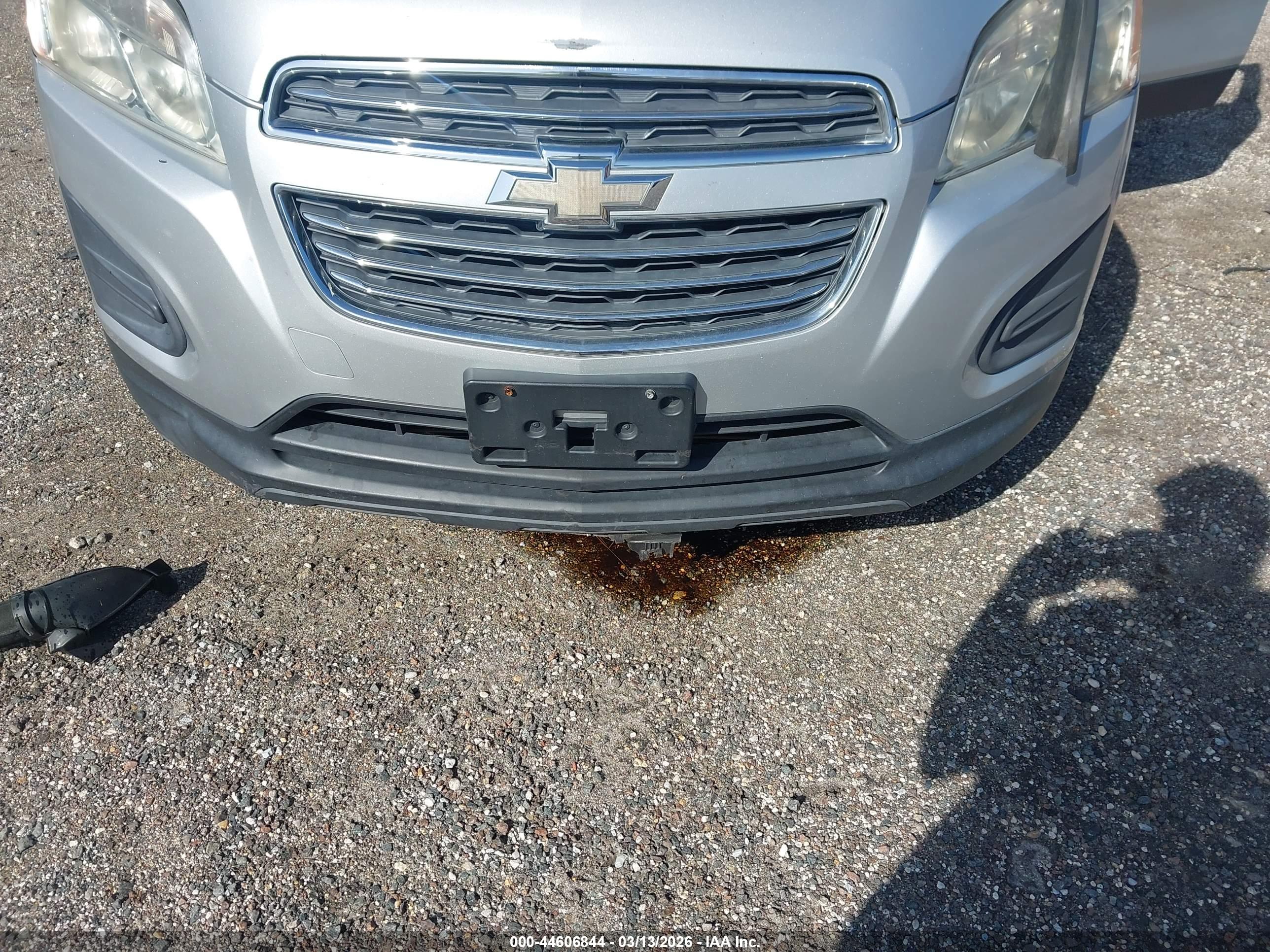 CHEVROLET TRAX image 6