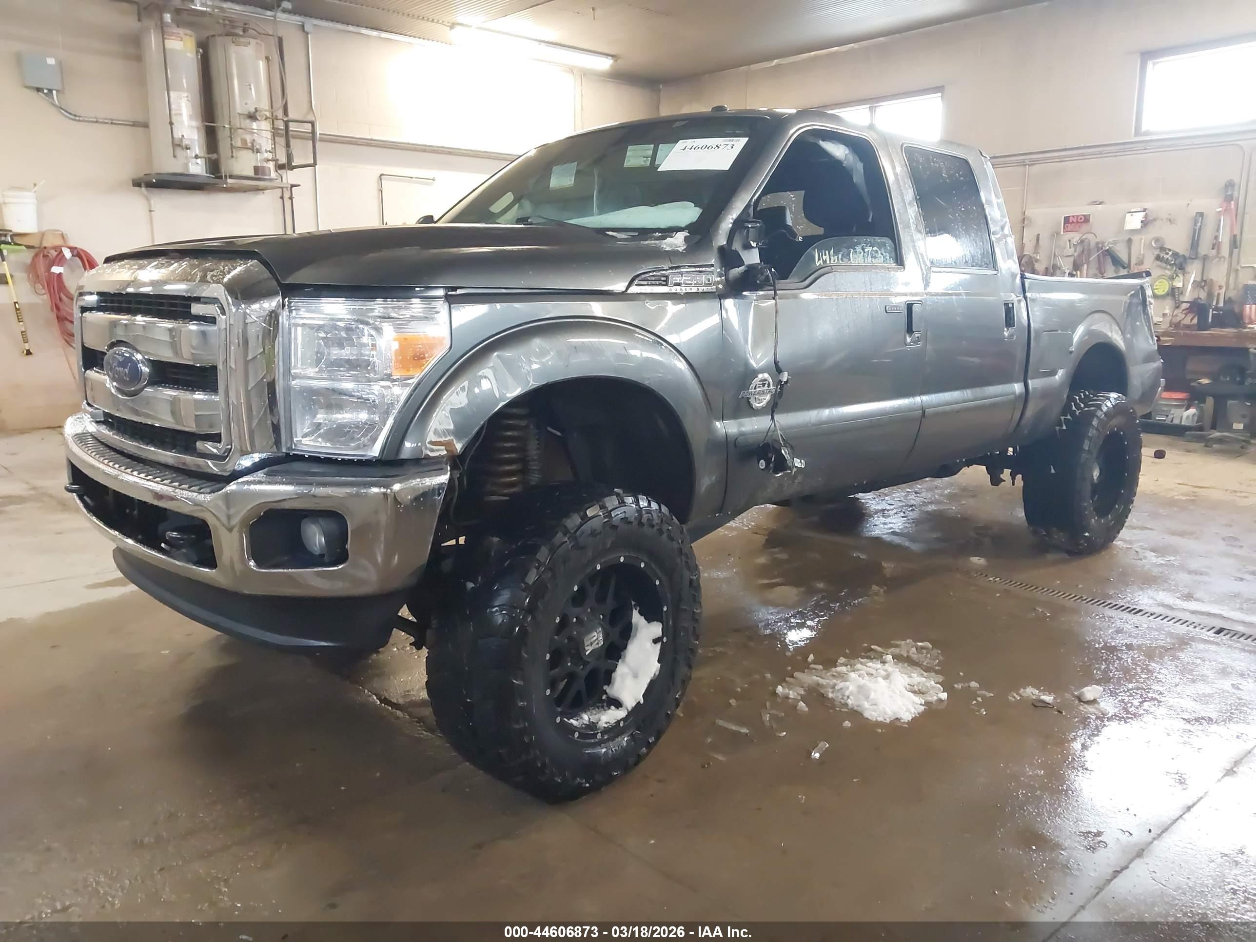 FORD F-250 image 2