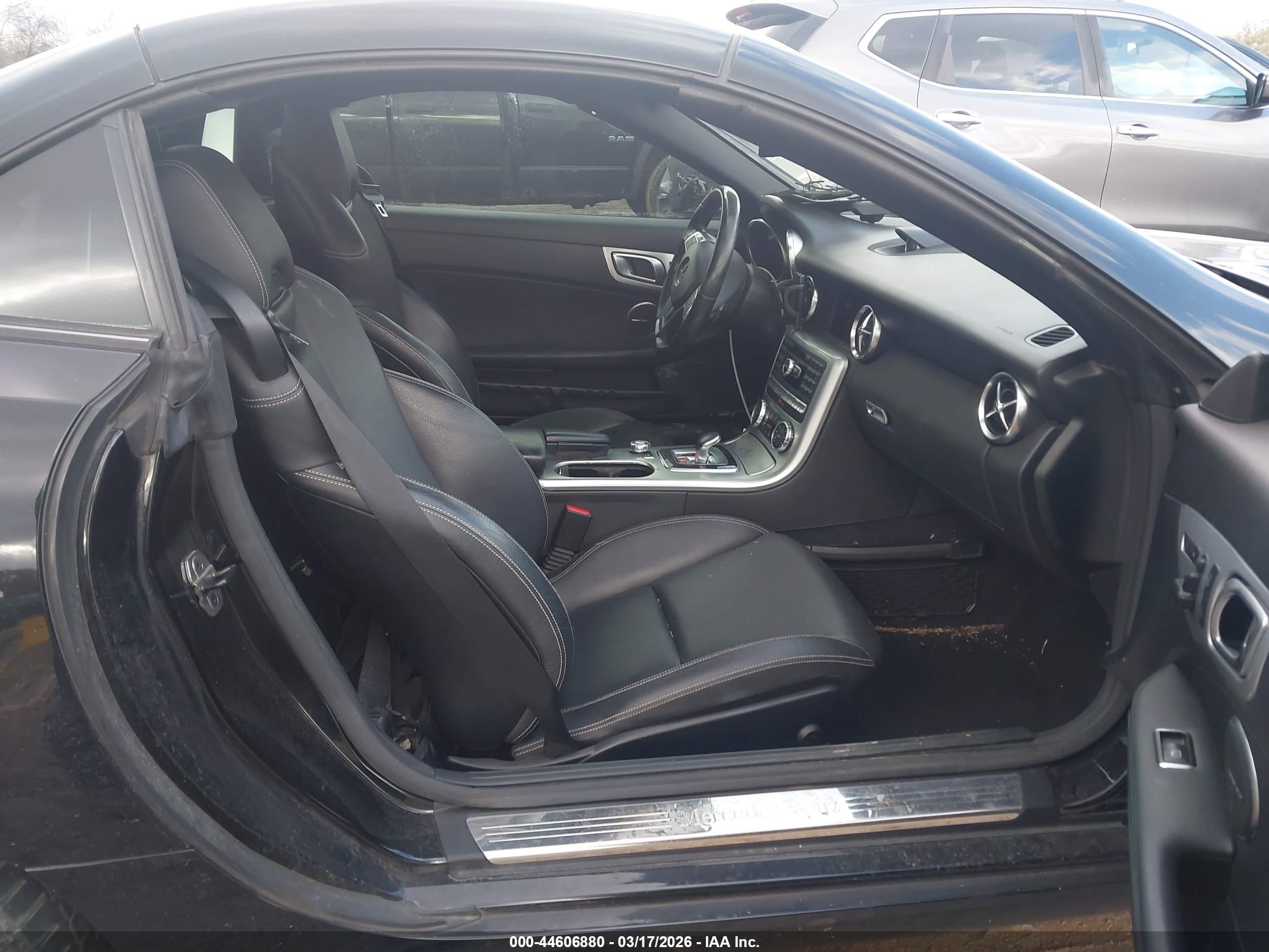 MERCEDES-BENZ SLK image 5