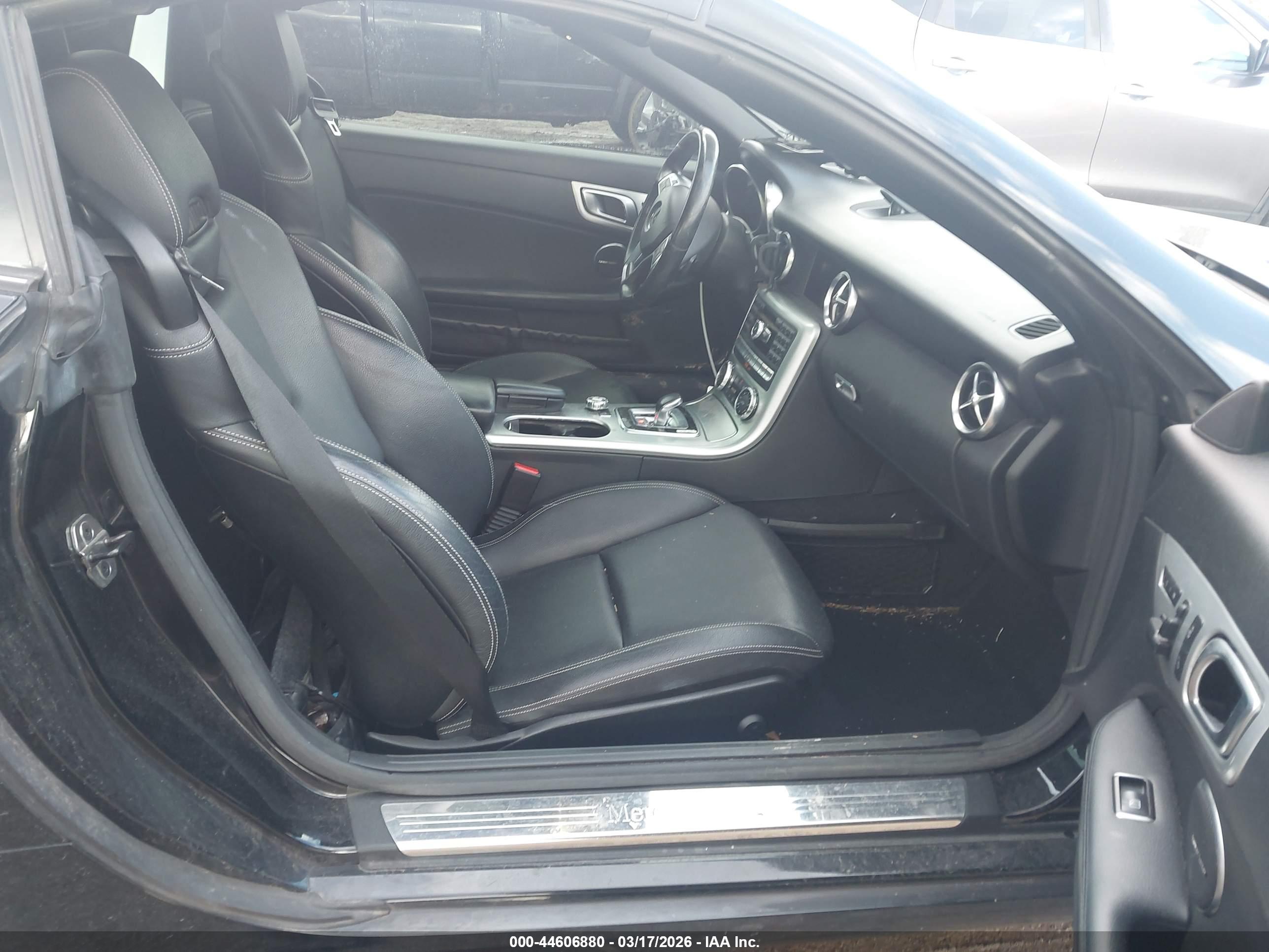 MERCEDES-BENZ SLK image 8