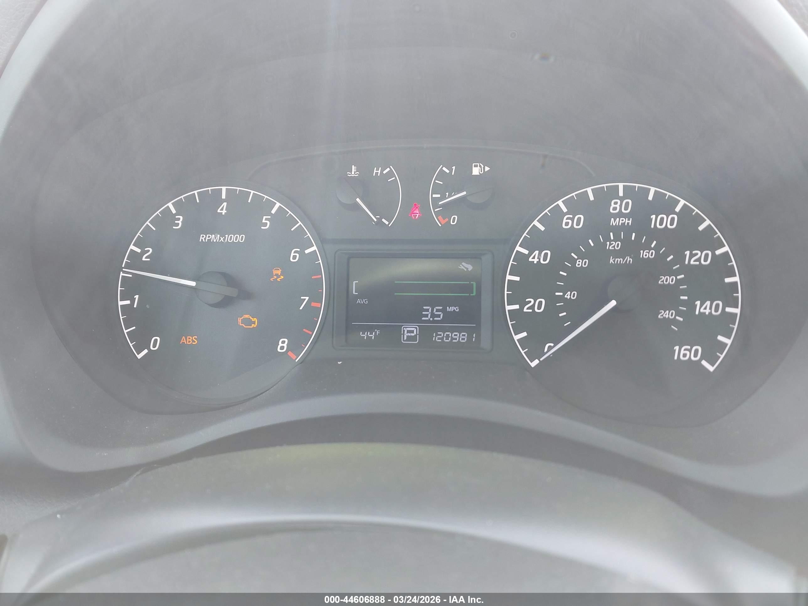 NISSAN SENTRA image 7