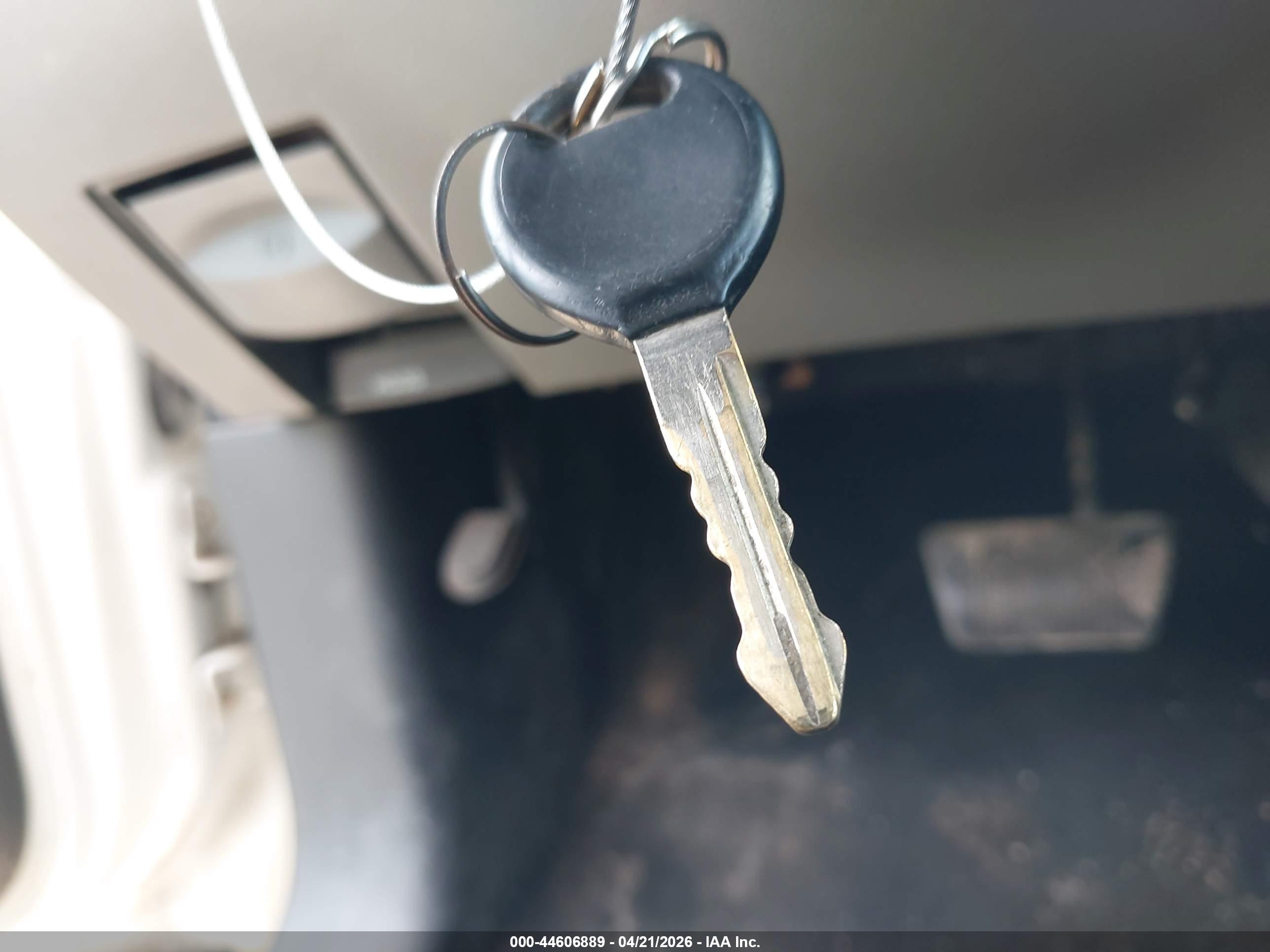 DODGE DAKOTA image 11