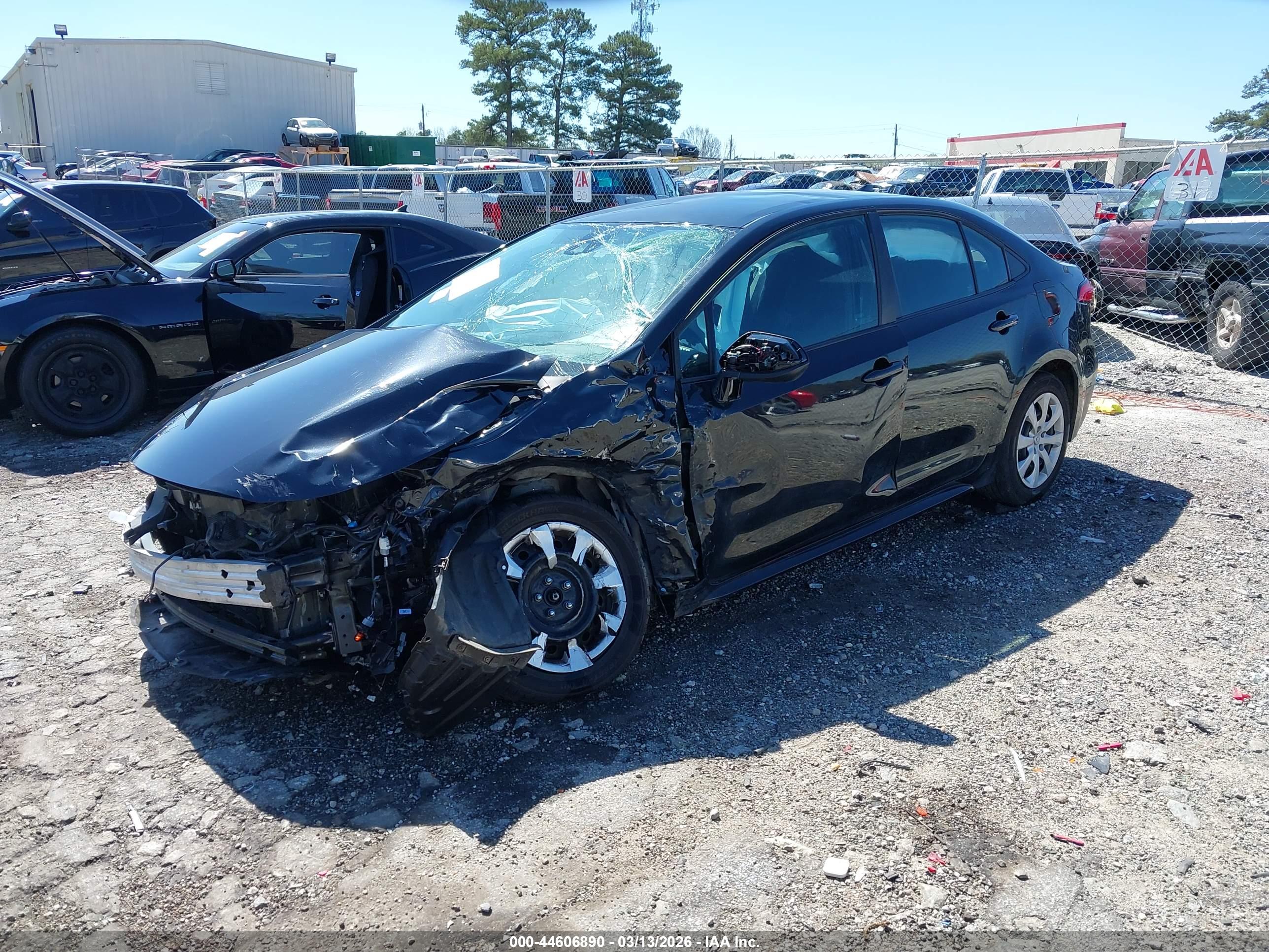 TOYOTA COROLLA image 2