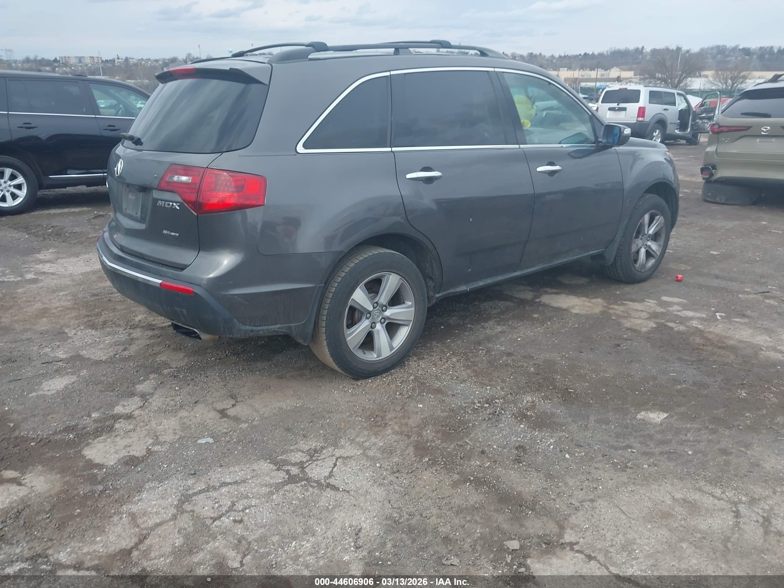 ACURA MDX image 4