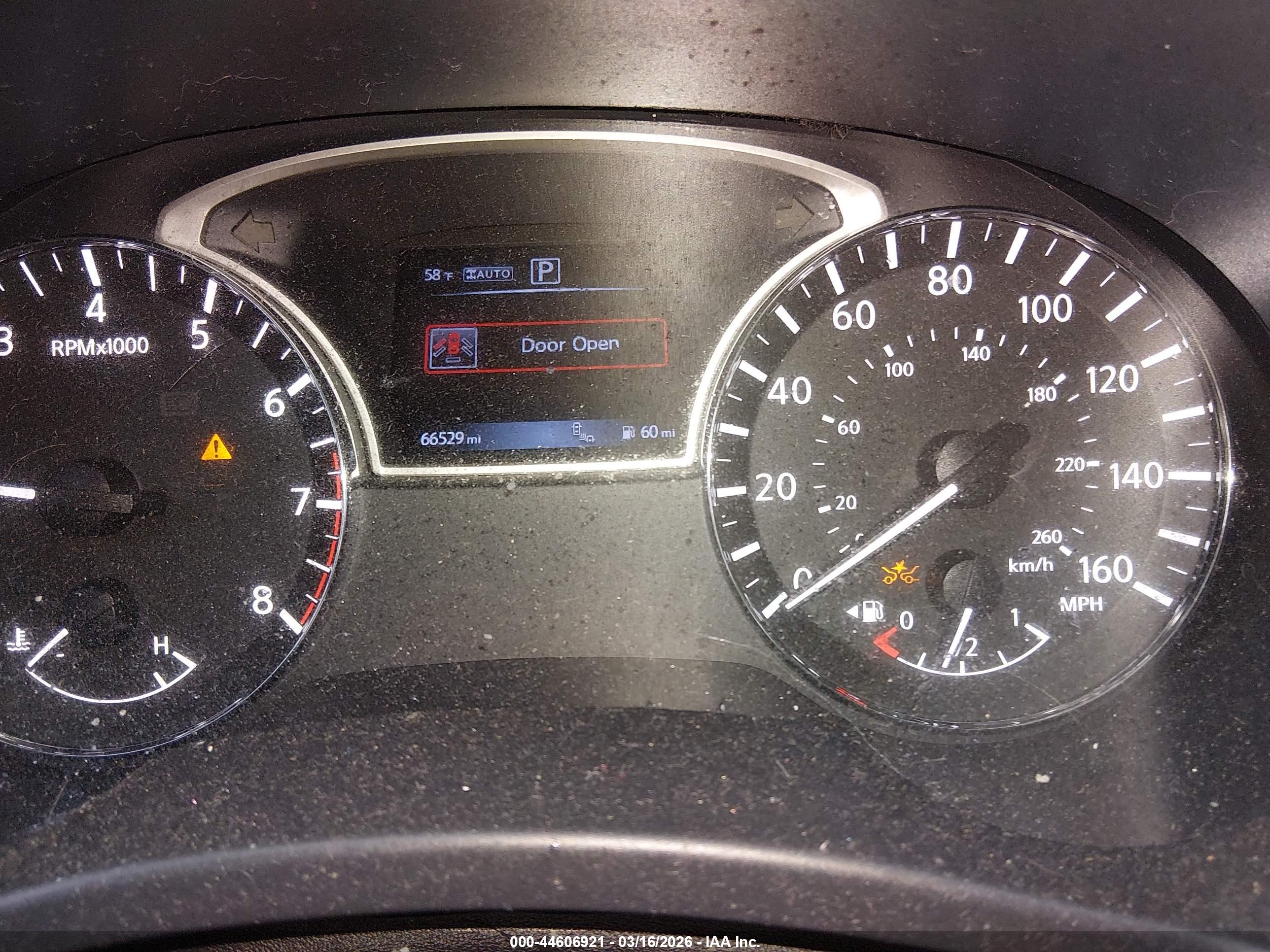 NISSAN PATHFINDER image 7