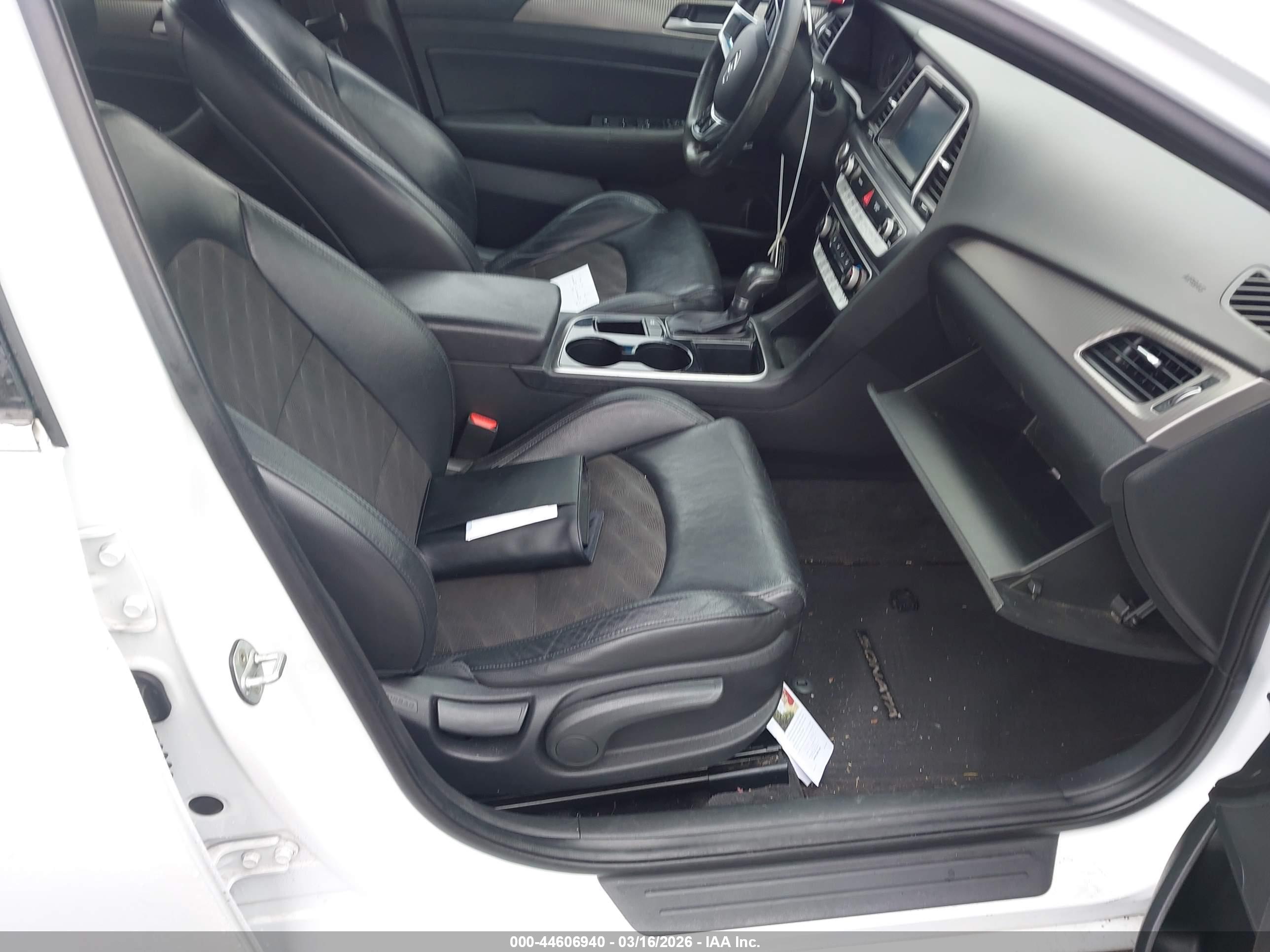 HYUNDAI SONATA image 5