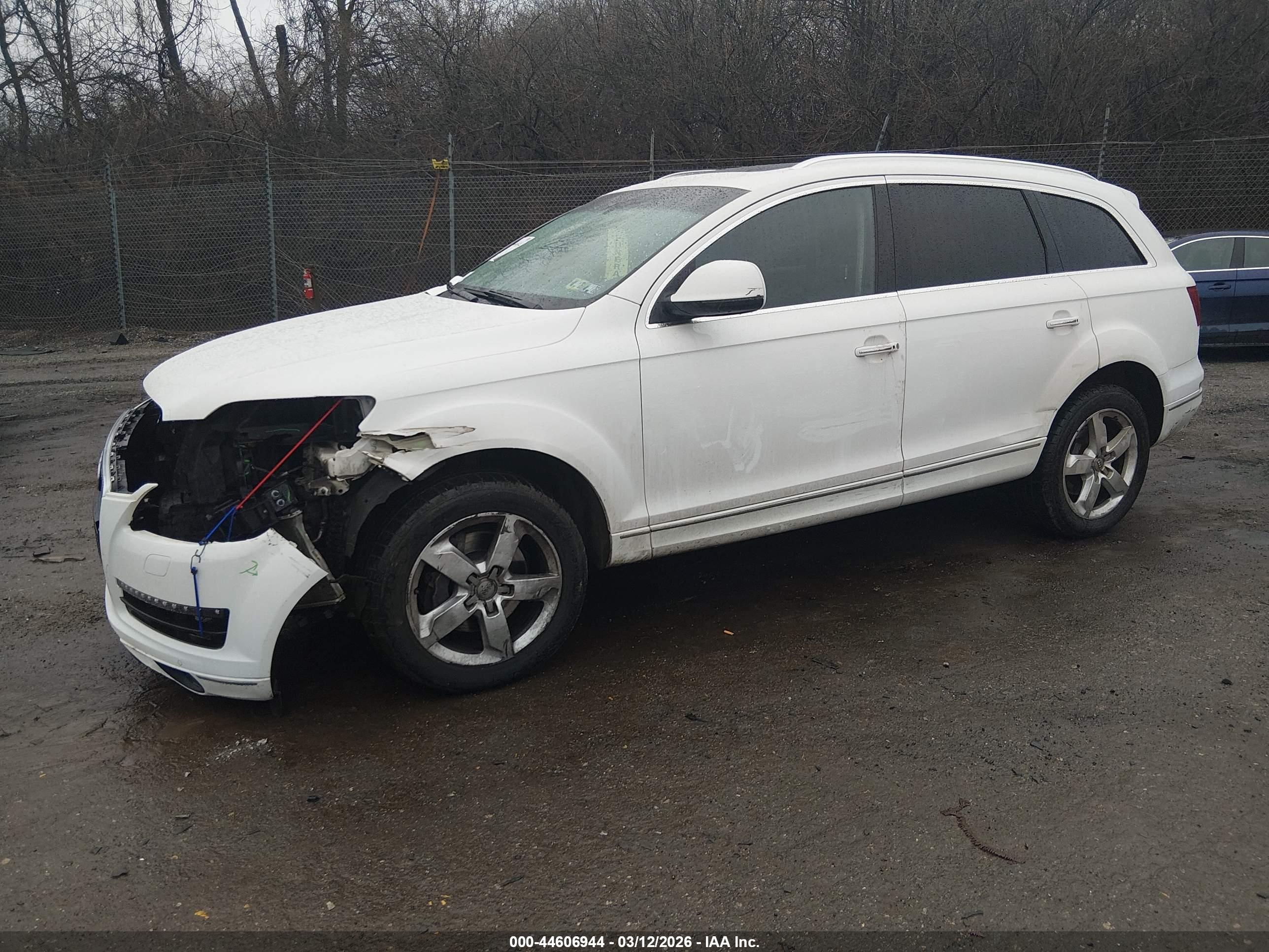 AUDI Q7 image 2