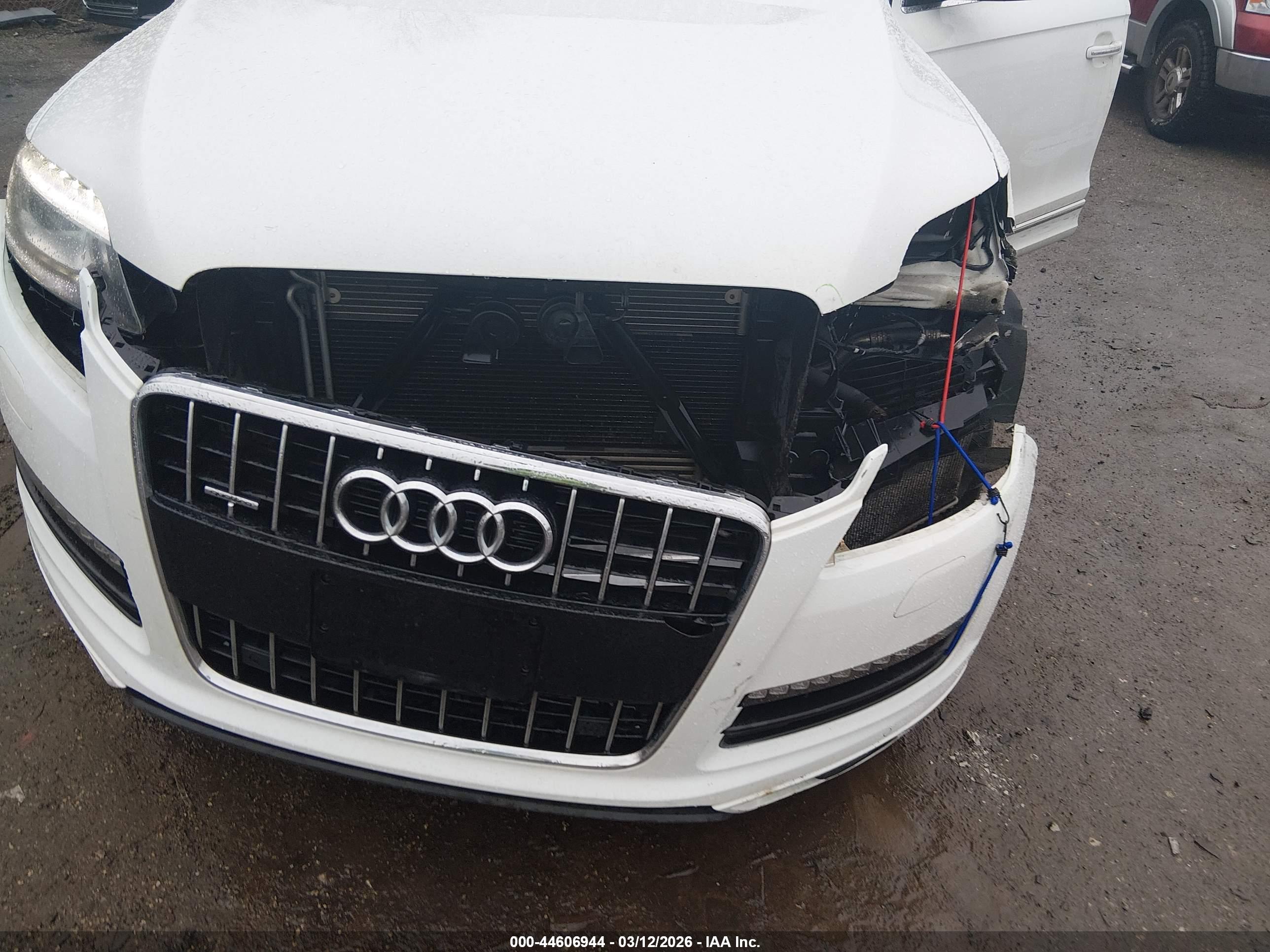 AUDI Q7 image 6