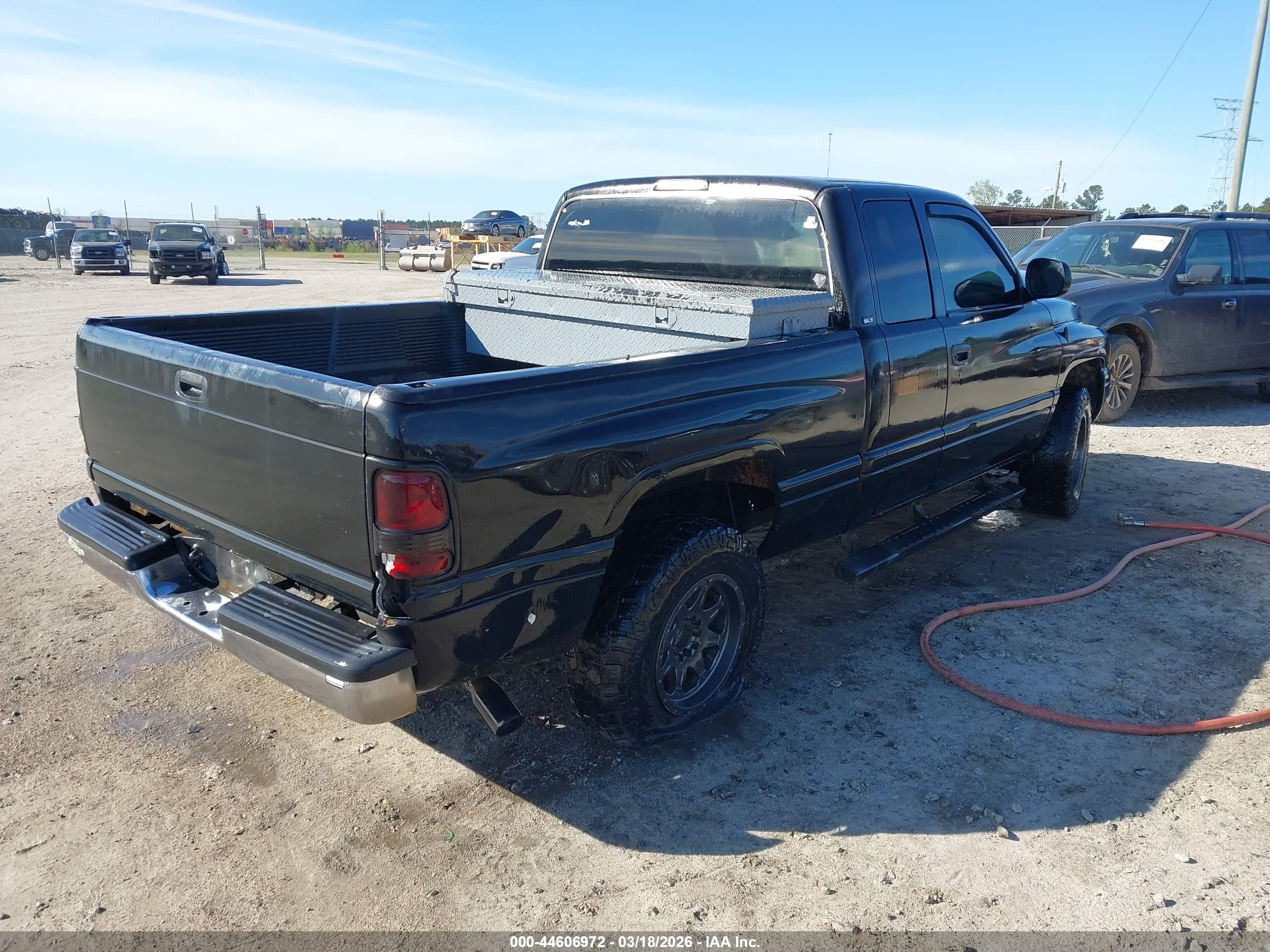 DODGE RAM image 4