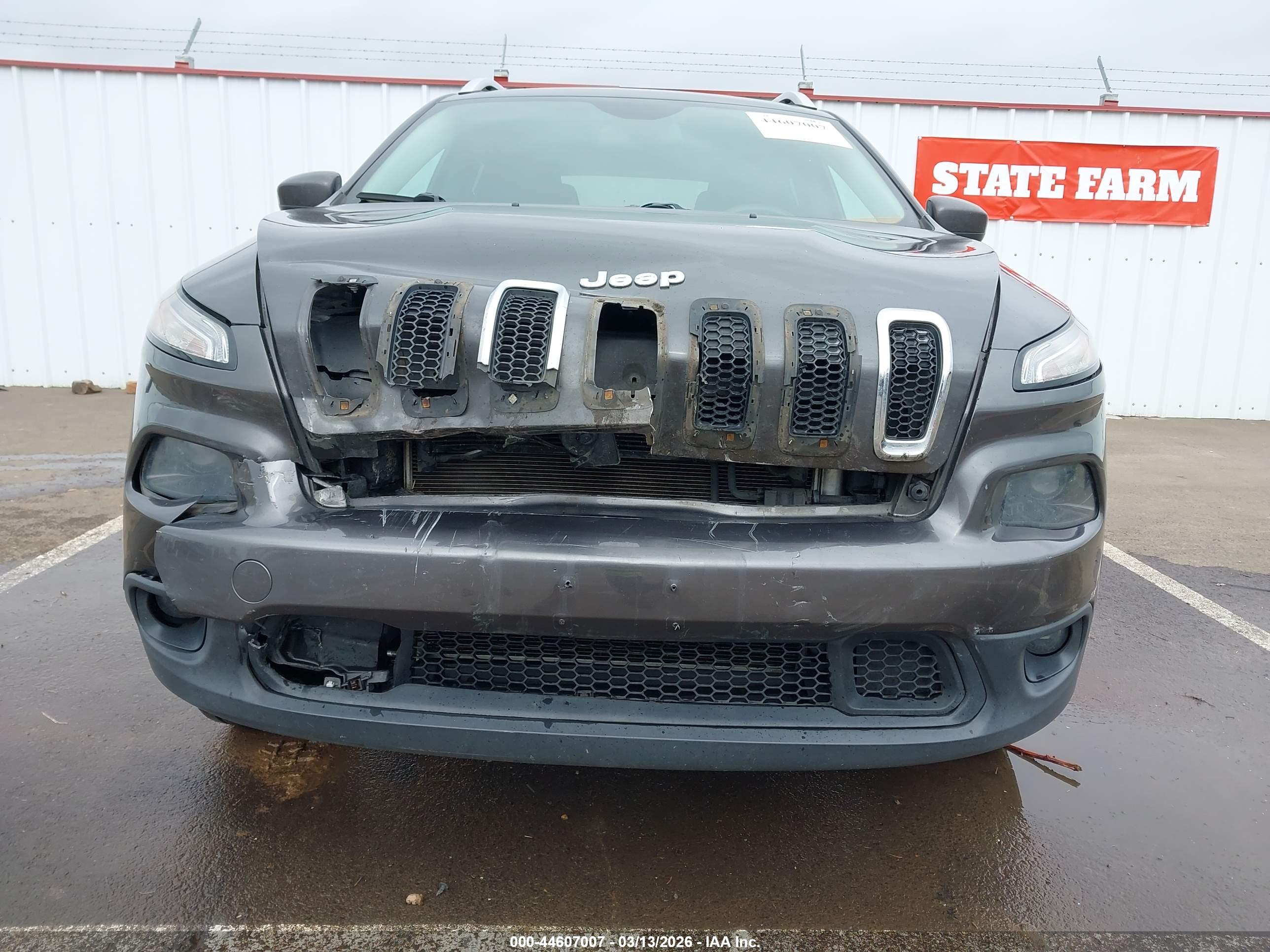 JEEP CHEROKEE image 6