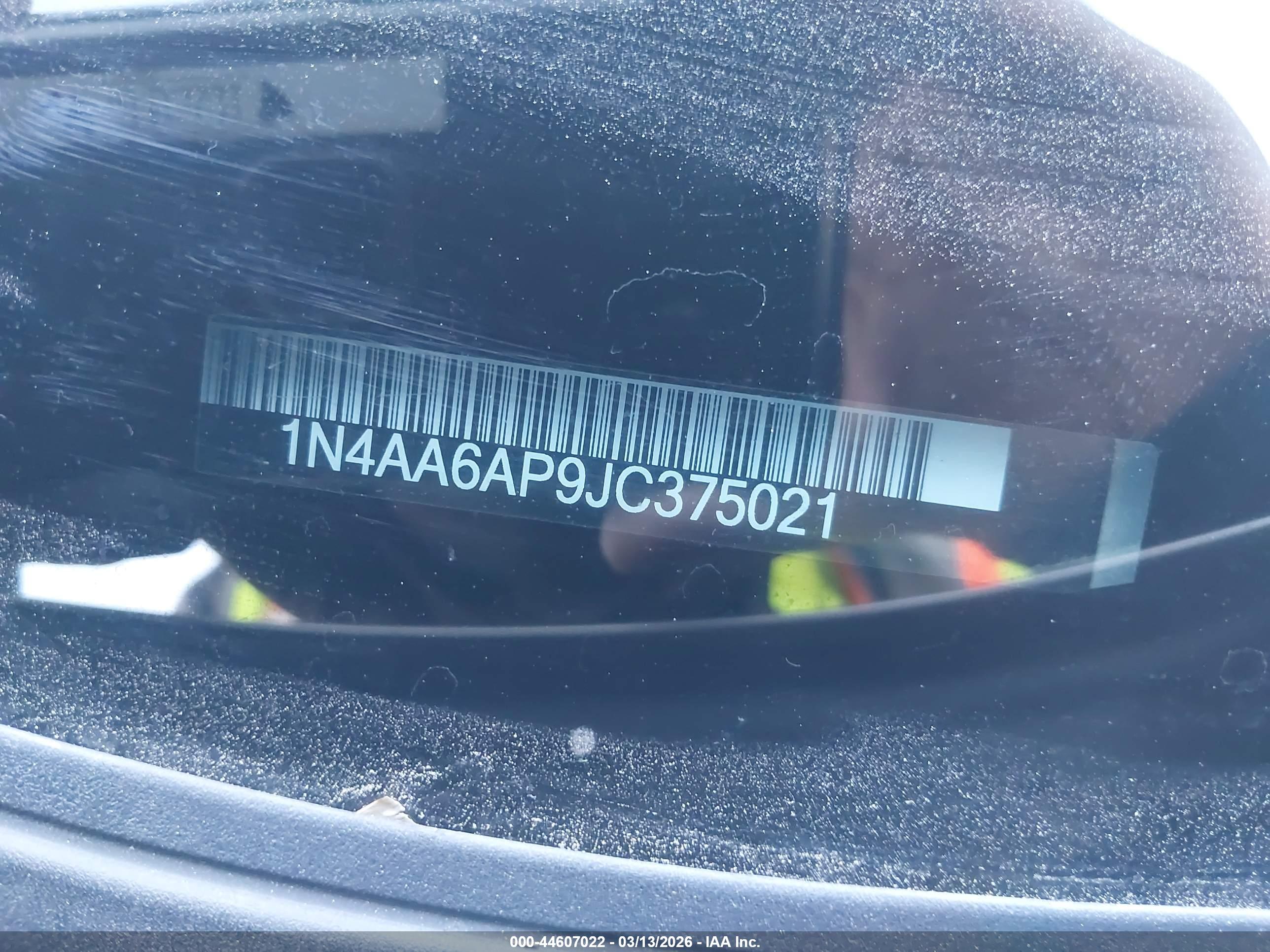 NISSAN MAXIMA image 9