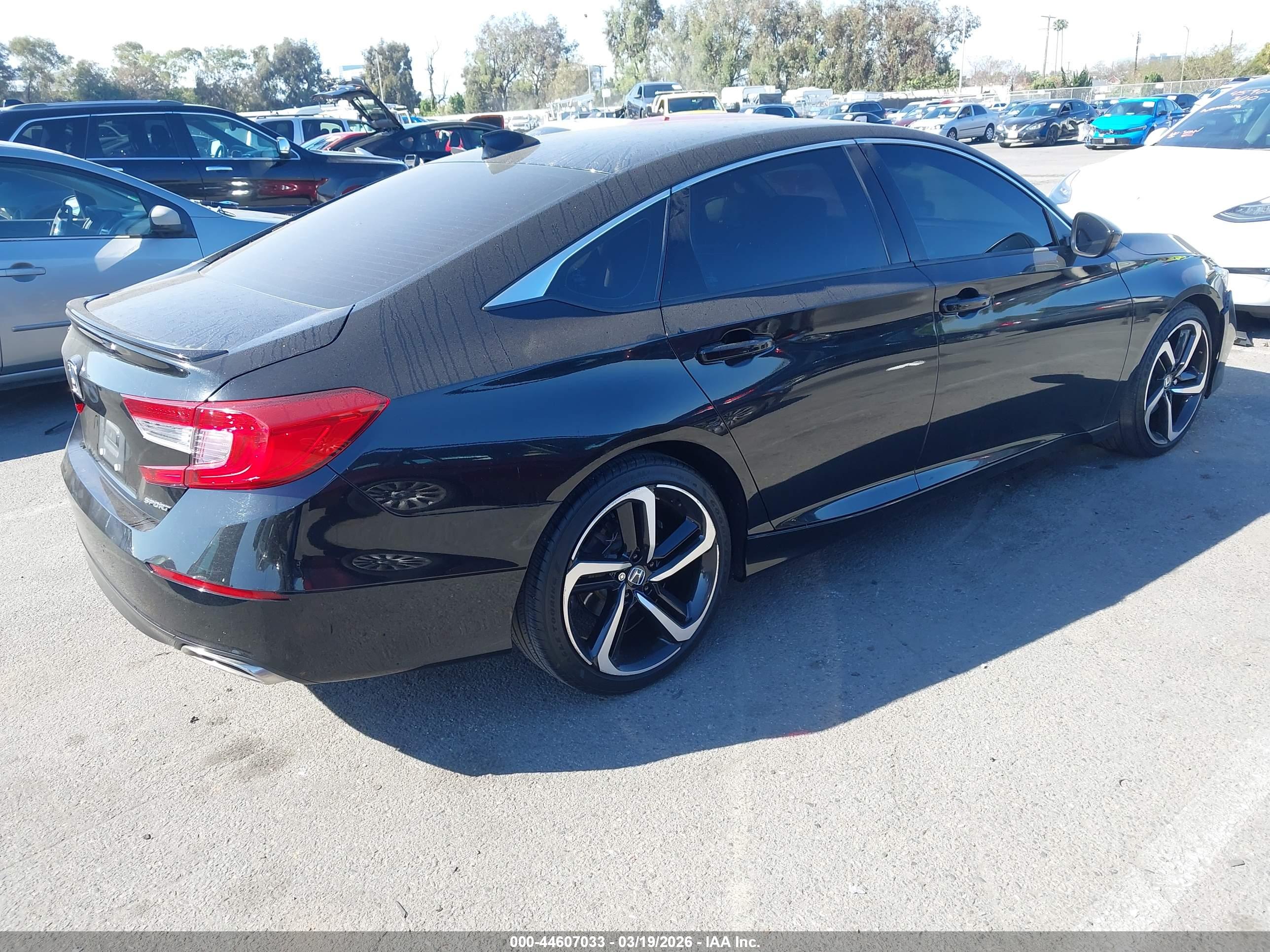 HONDA ACCORD image 4