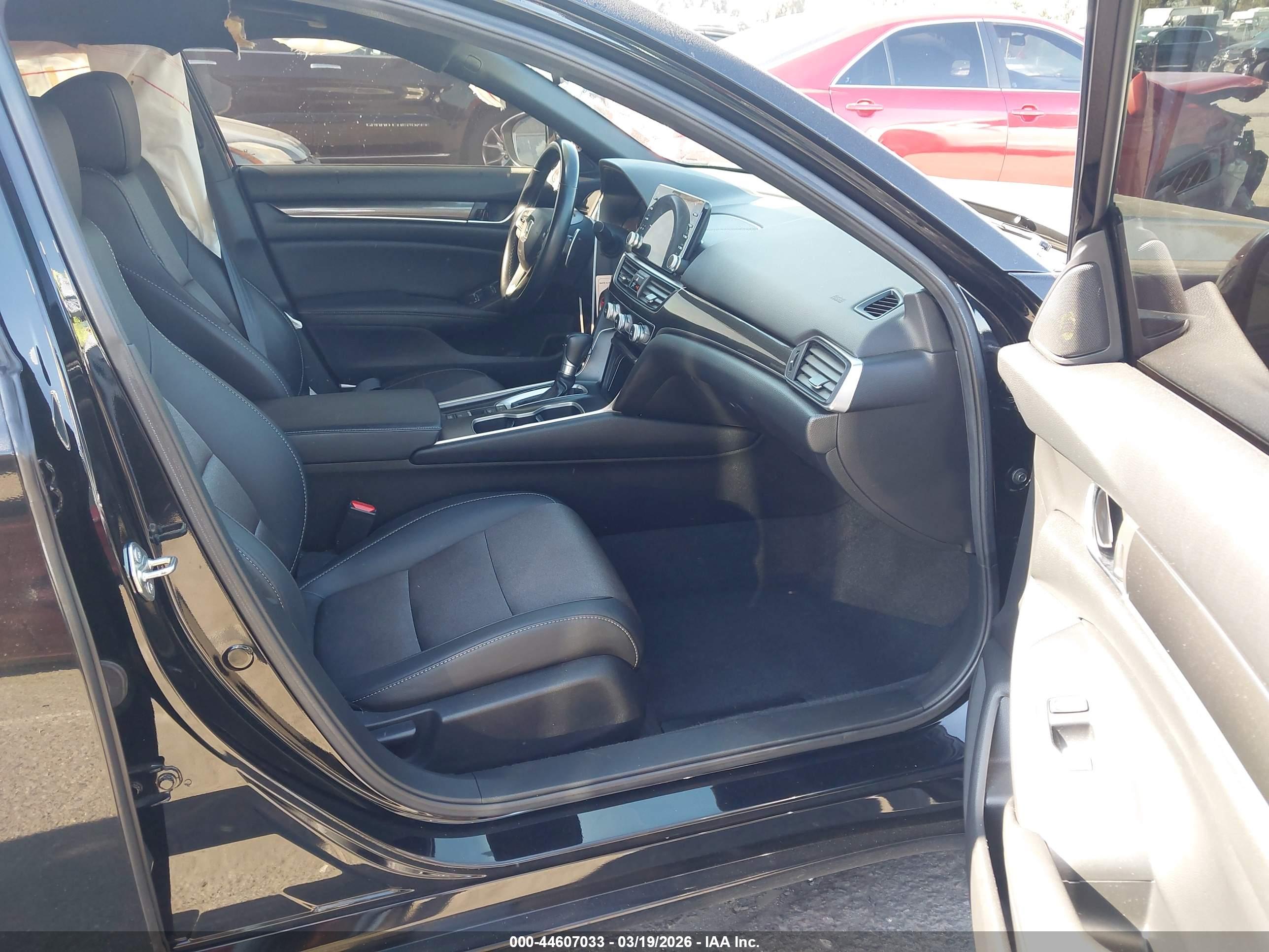 HONDA ACCORD image 5