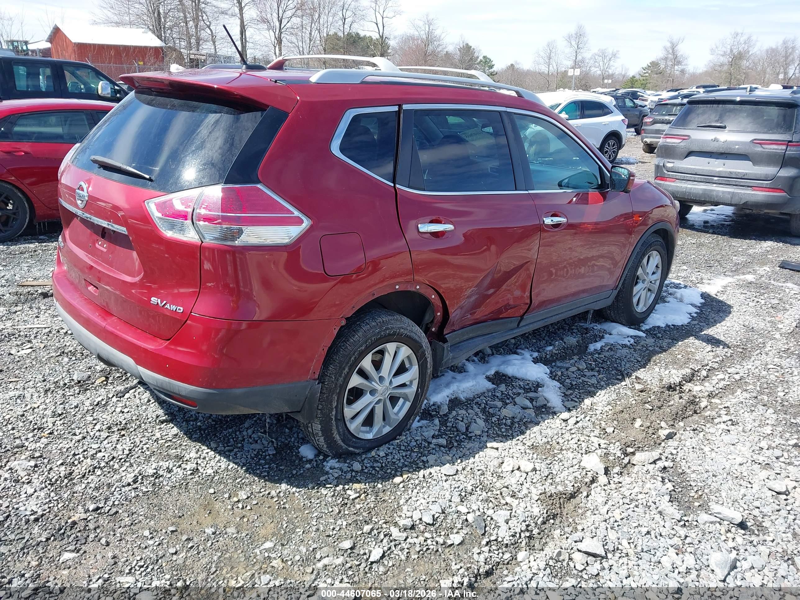 NISSAN ROGUE image 4
