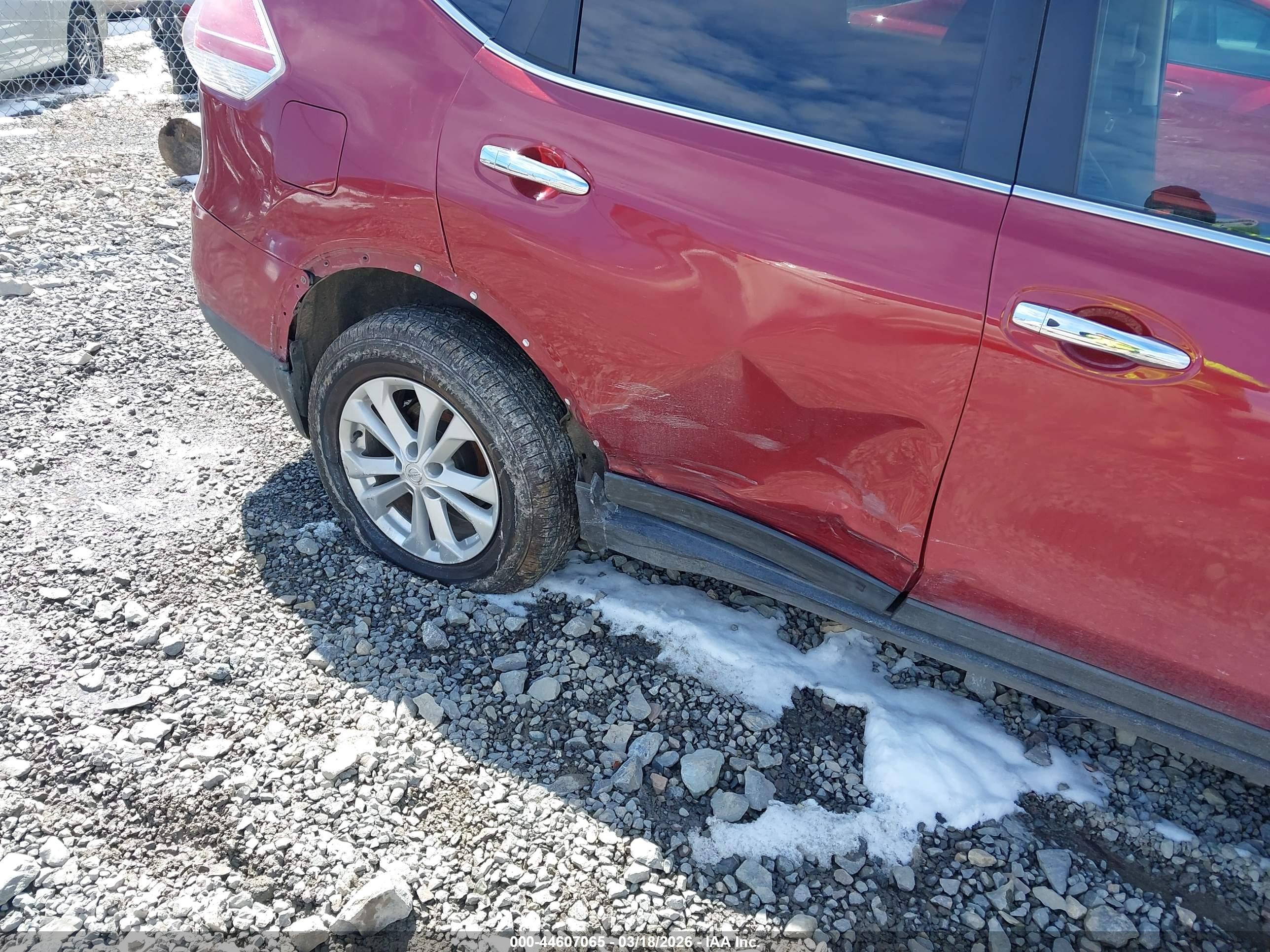 NISSAN ROGUE image 6