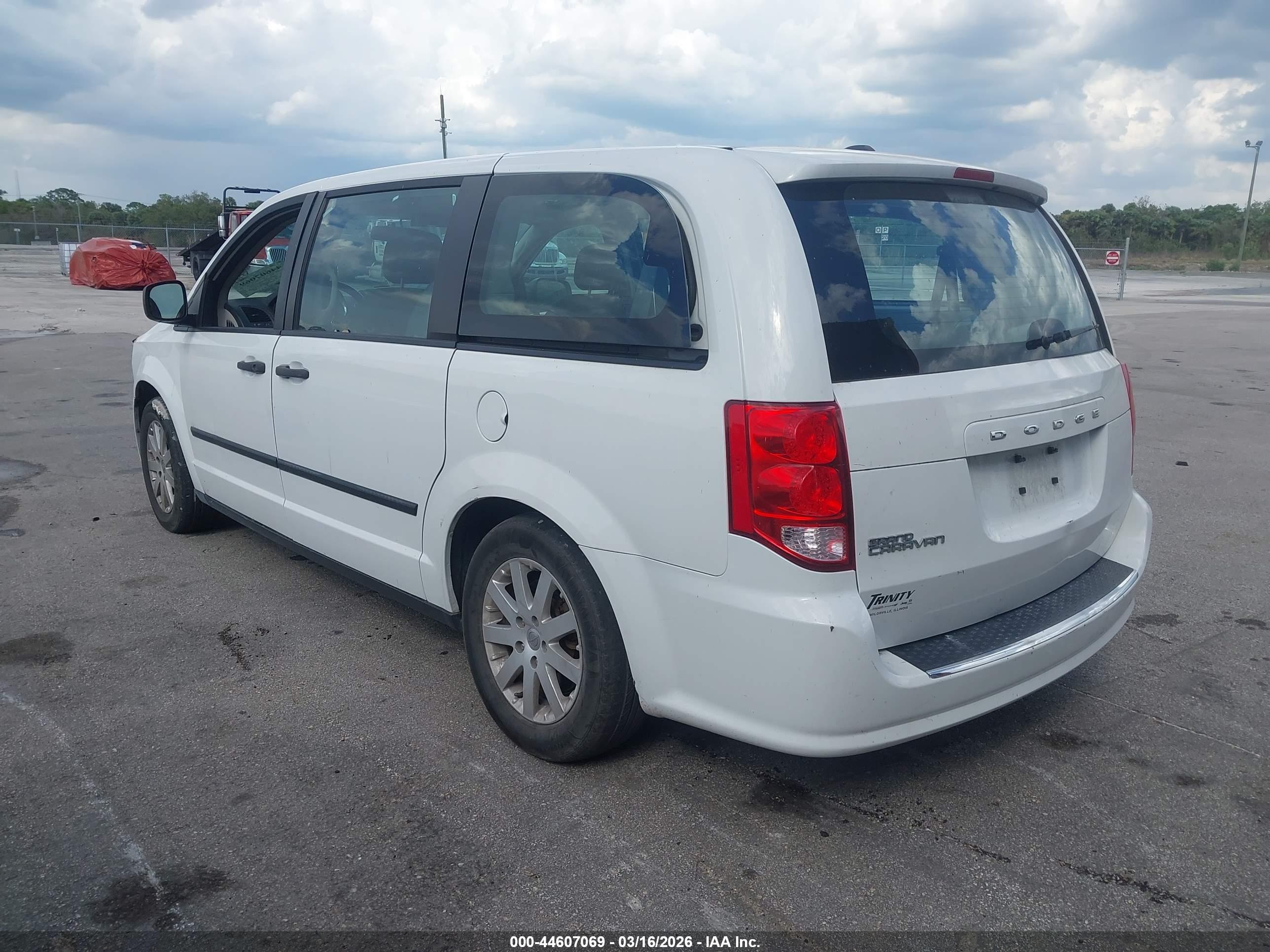 DODGE GRAND image 3