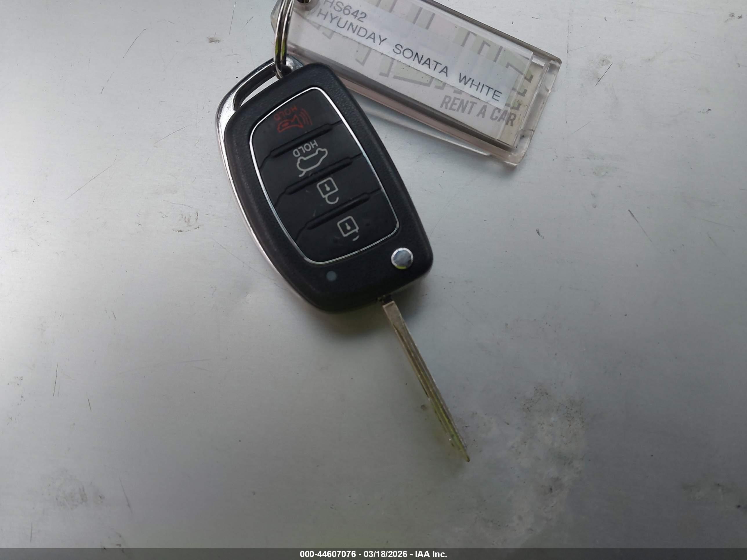 HYUNDAI SONATA image 11
