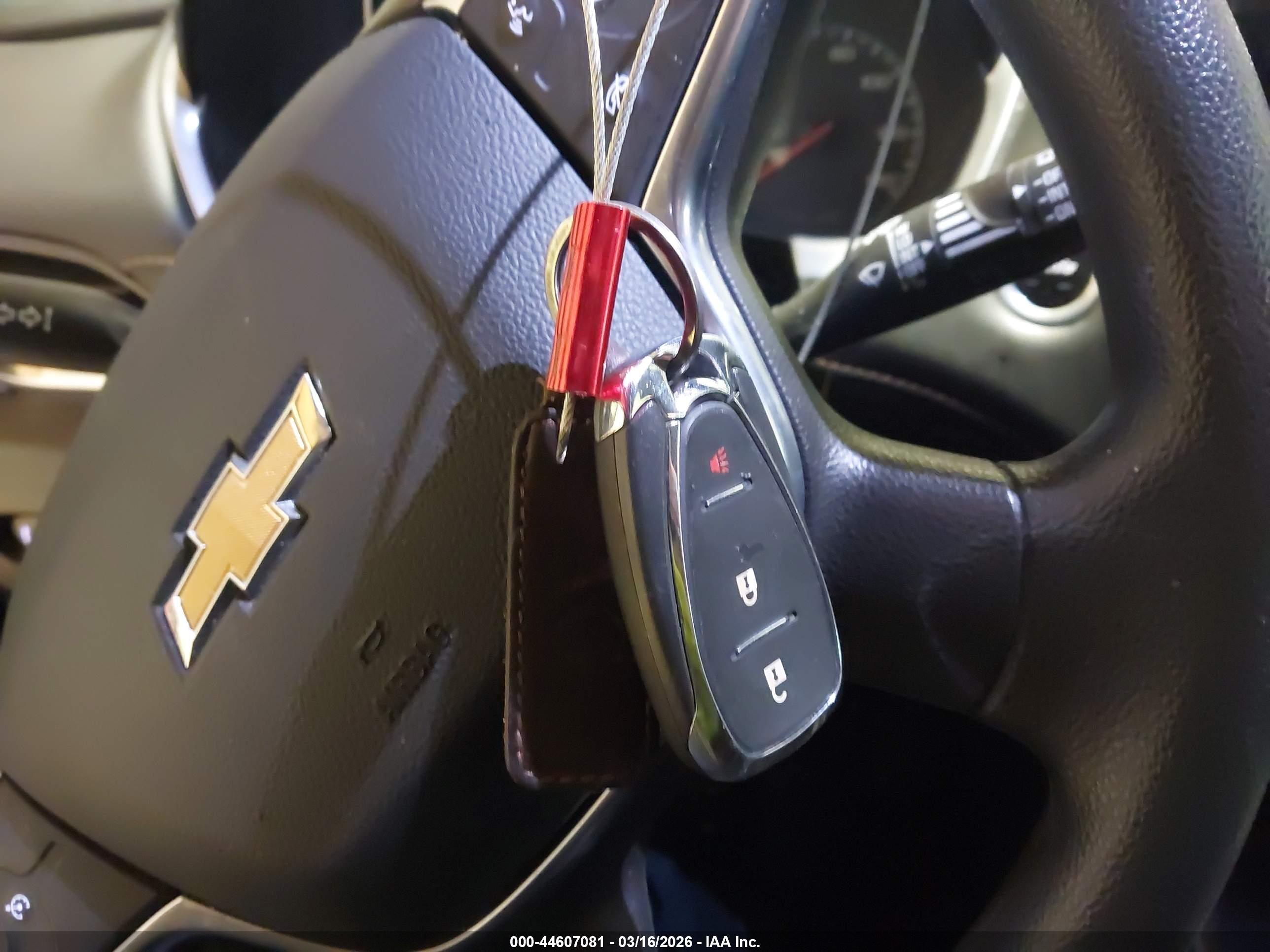 CHEVROLET TRAVERSE image 11
