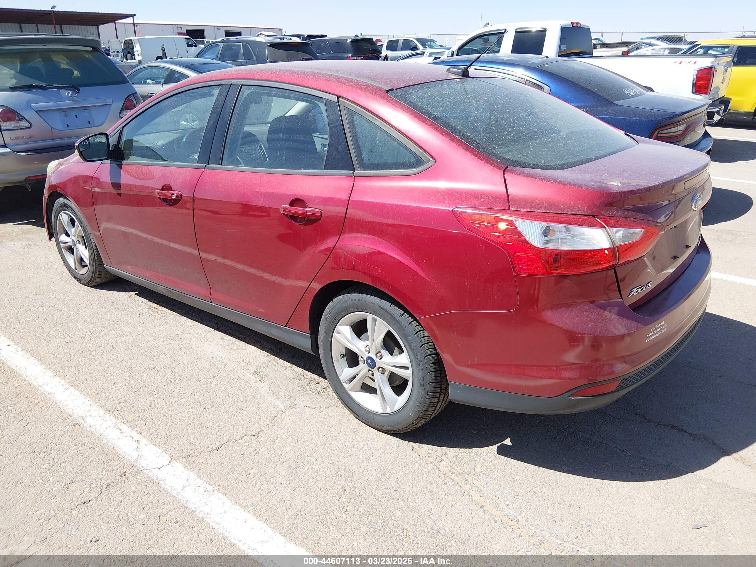 FORD FOCUS image 3