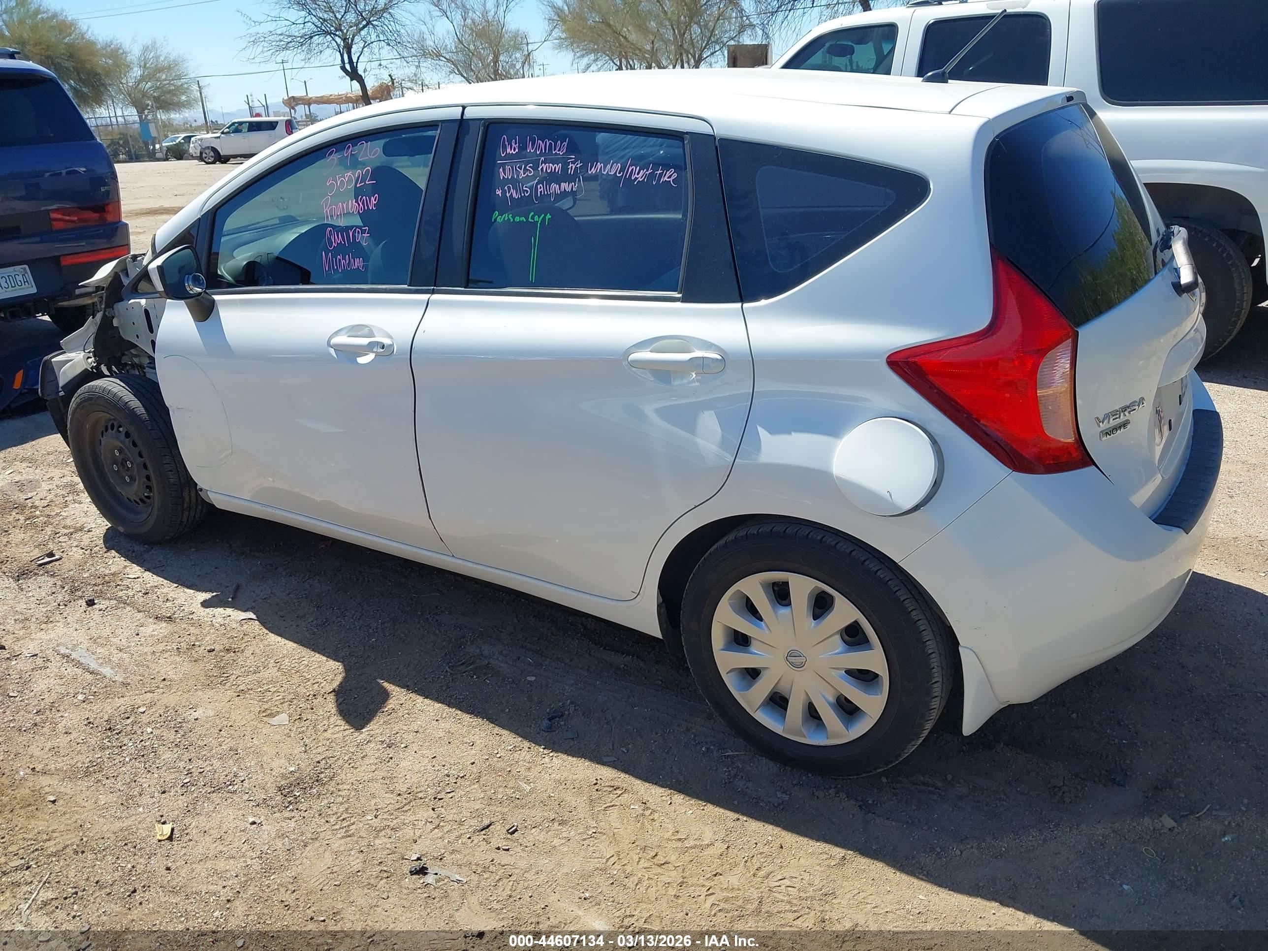 NISSAN VERSA image 3