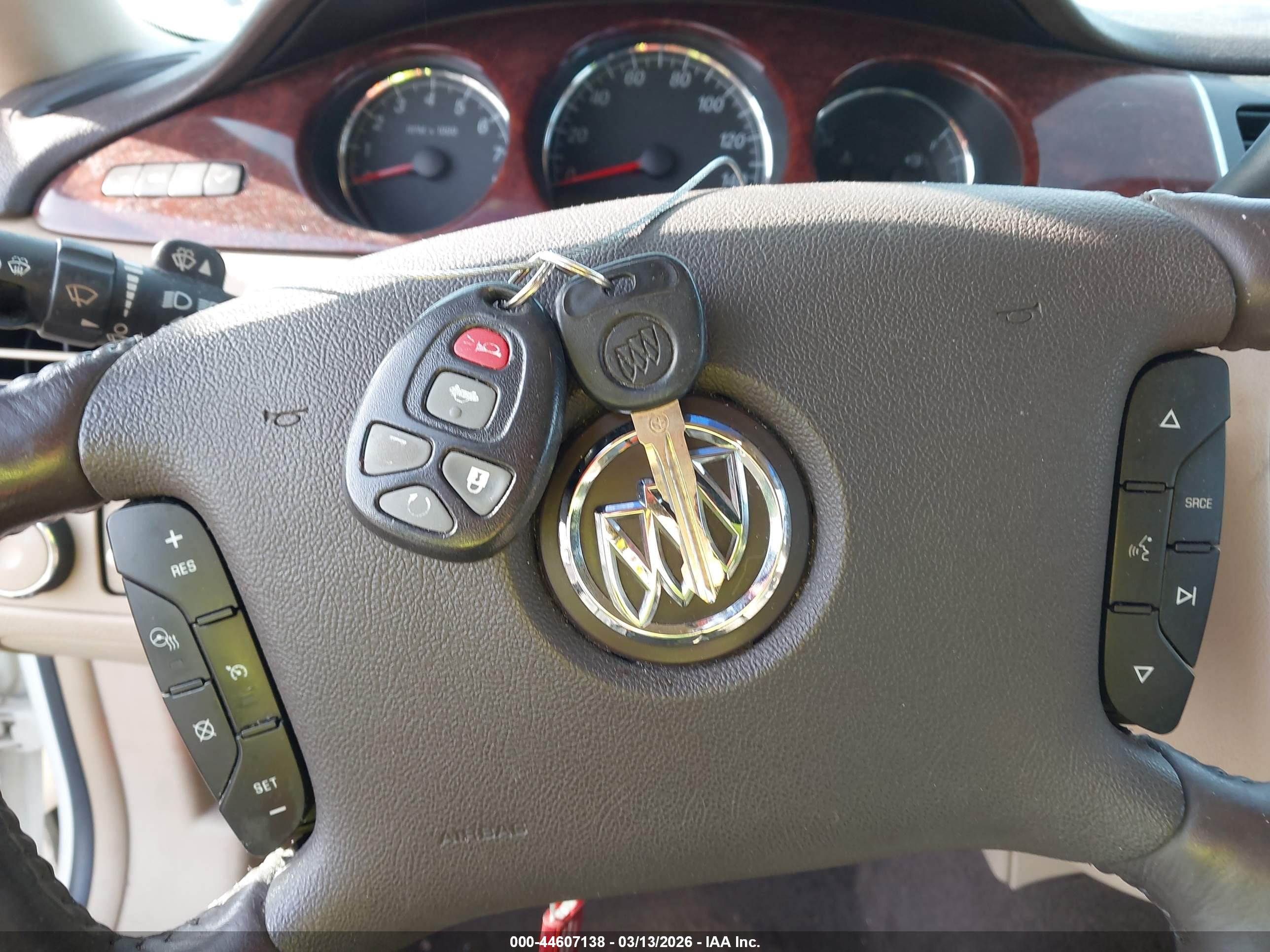 BUICK LUCERNE image 11