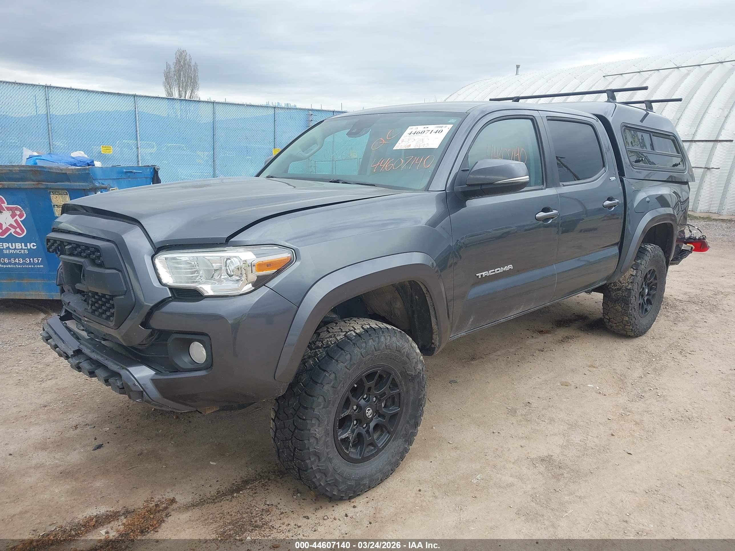 TOYOTA TACOMA image 2