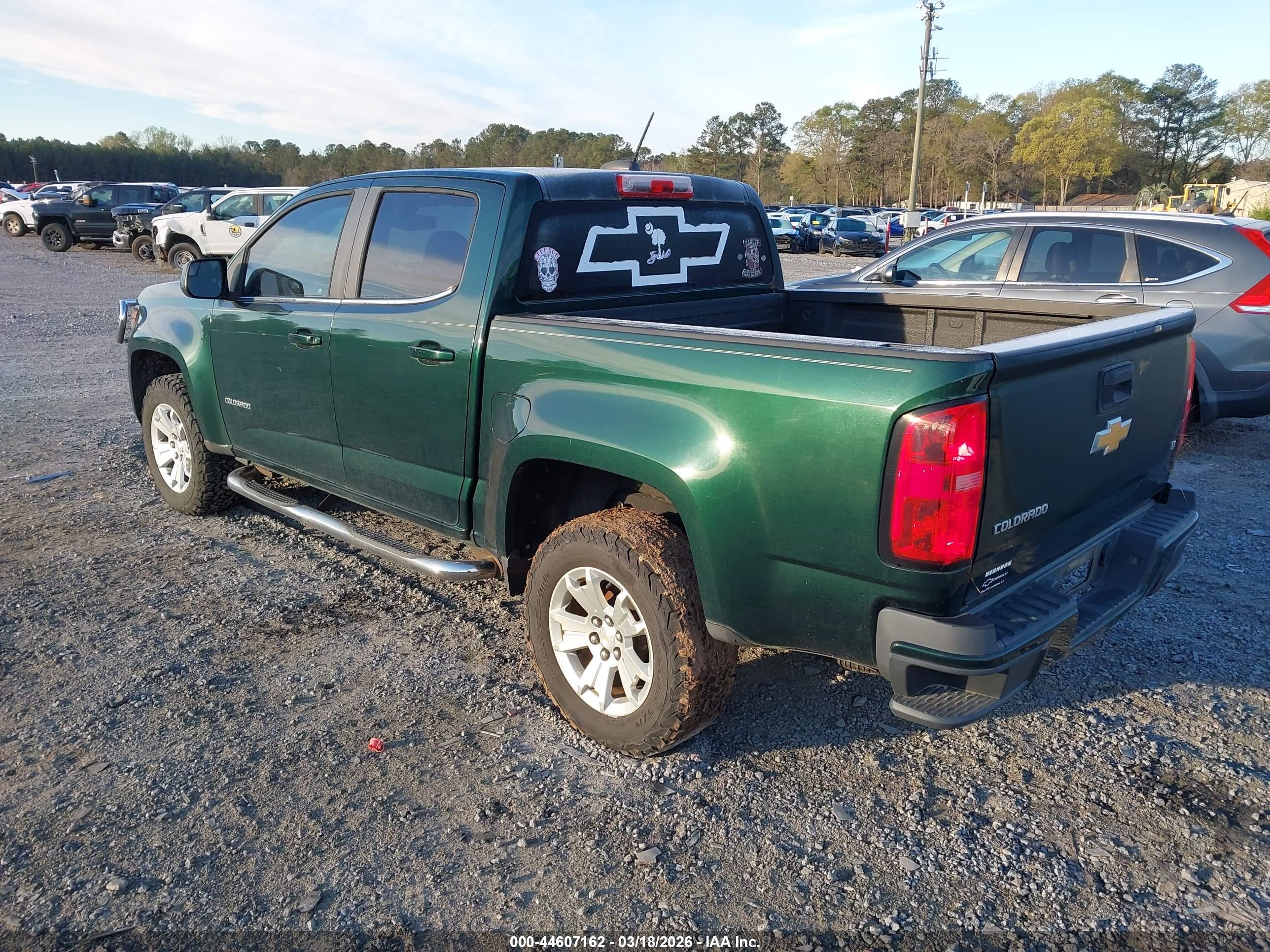CHEVROLET COLORADO image 3